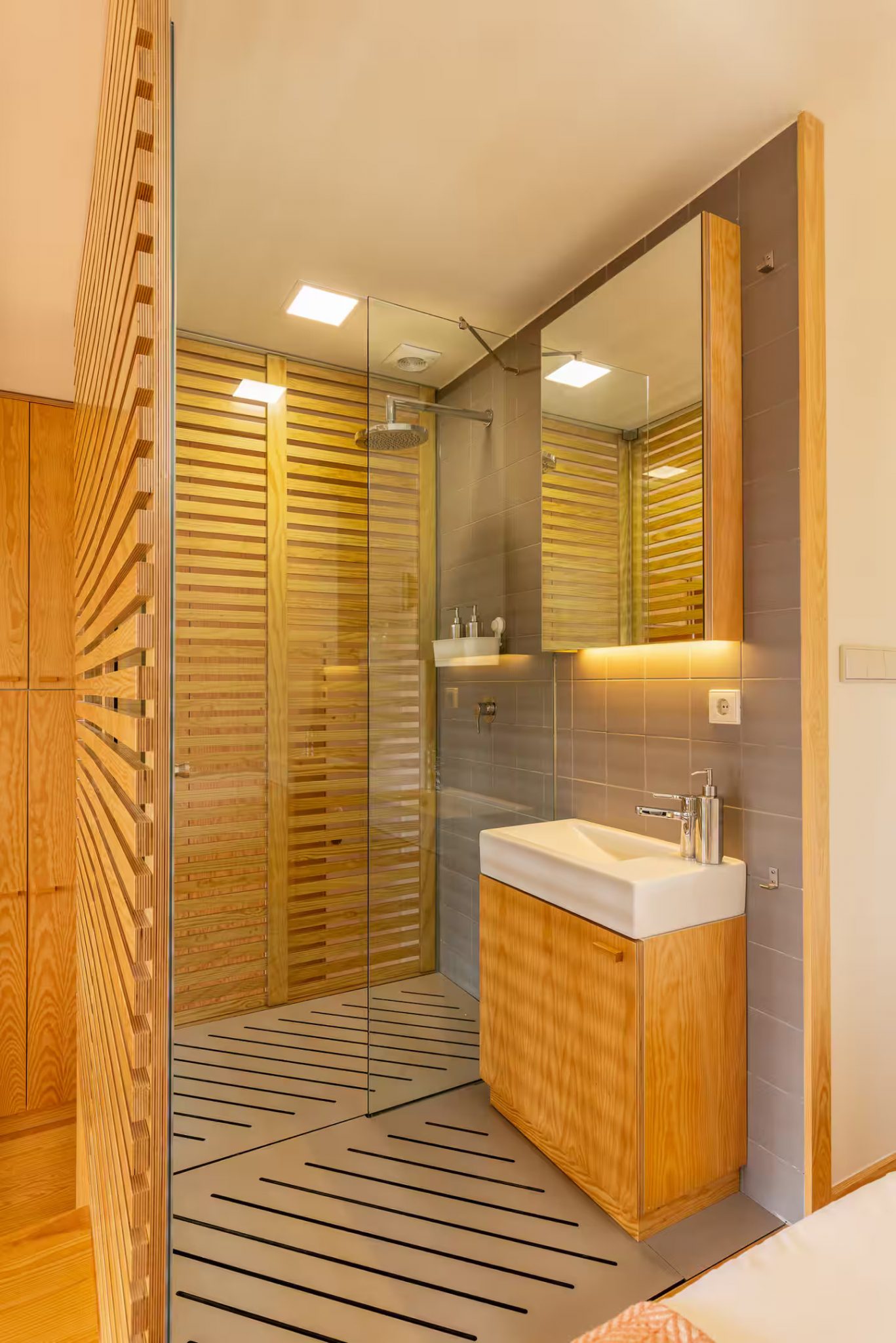 salle de bain ouverte mini loft studio 35m2 décoration inspirée par le Japon
