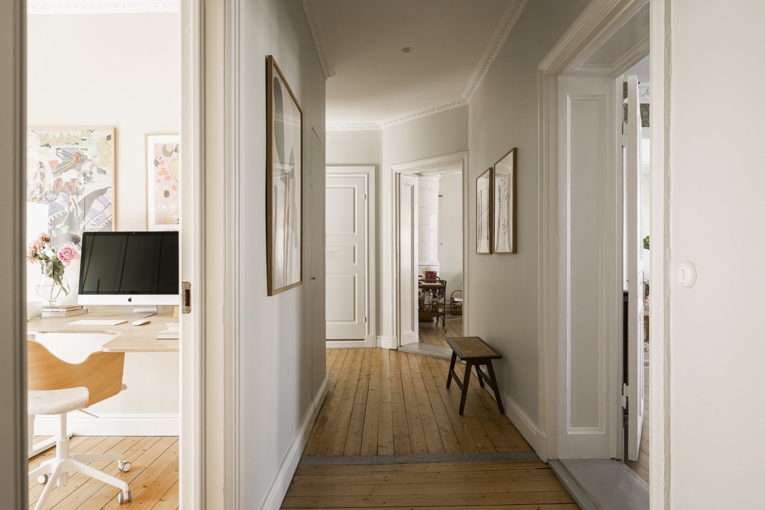 couloir avec parquet ancien