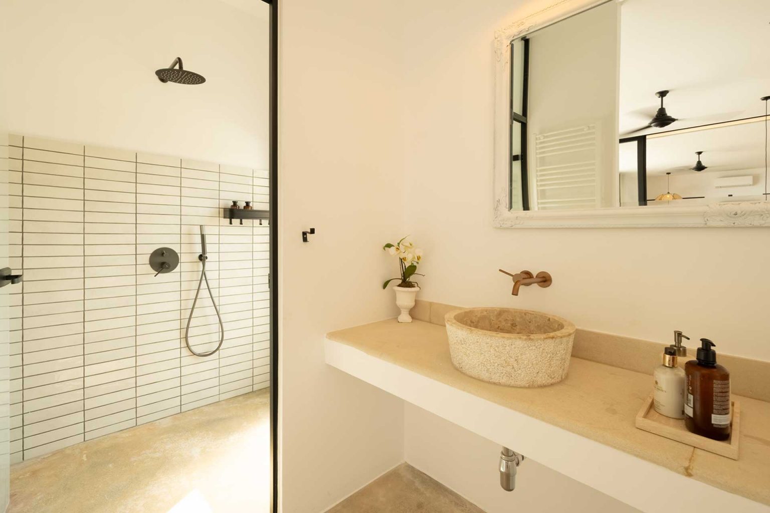 salle de bain décoration naturelle