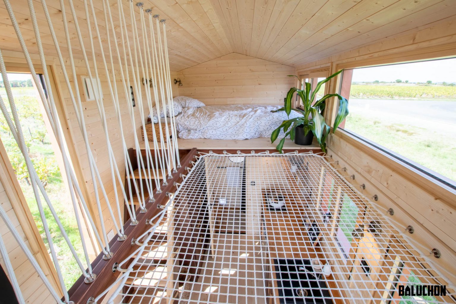 chambre mezzanine mini maison mobile