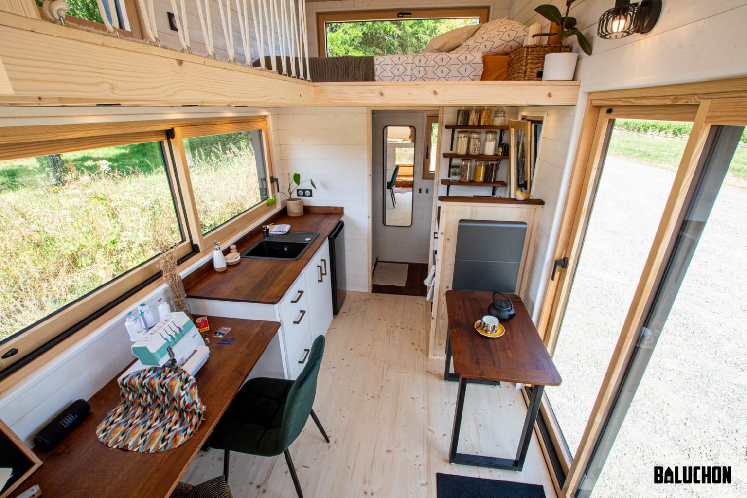 intérieur tiny house Baluchon française Nouvelle Danse