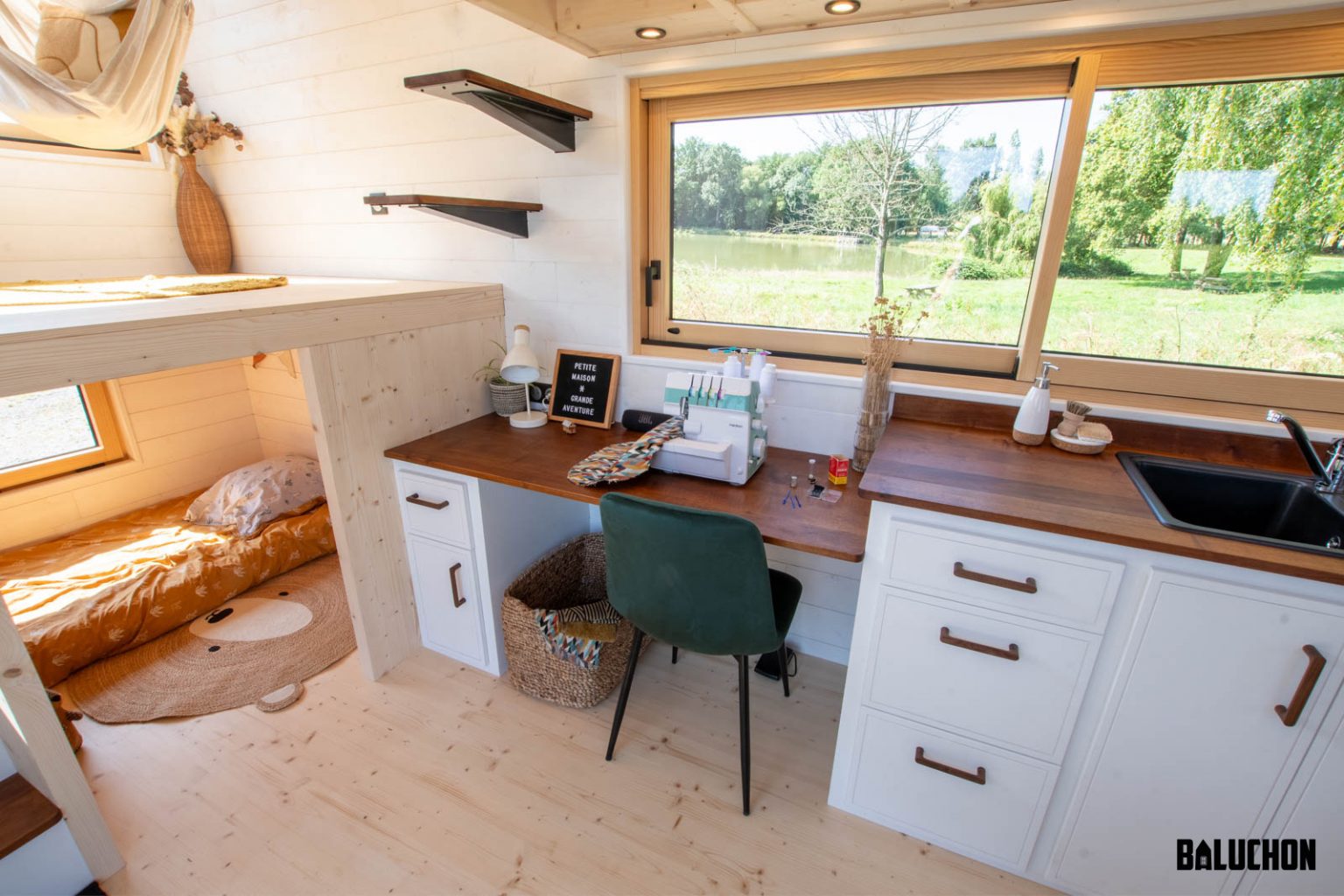 cuisine et atelier mini maison mobile française