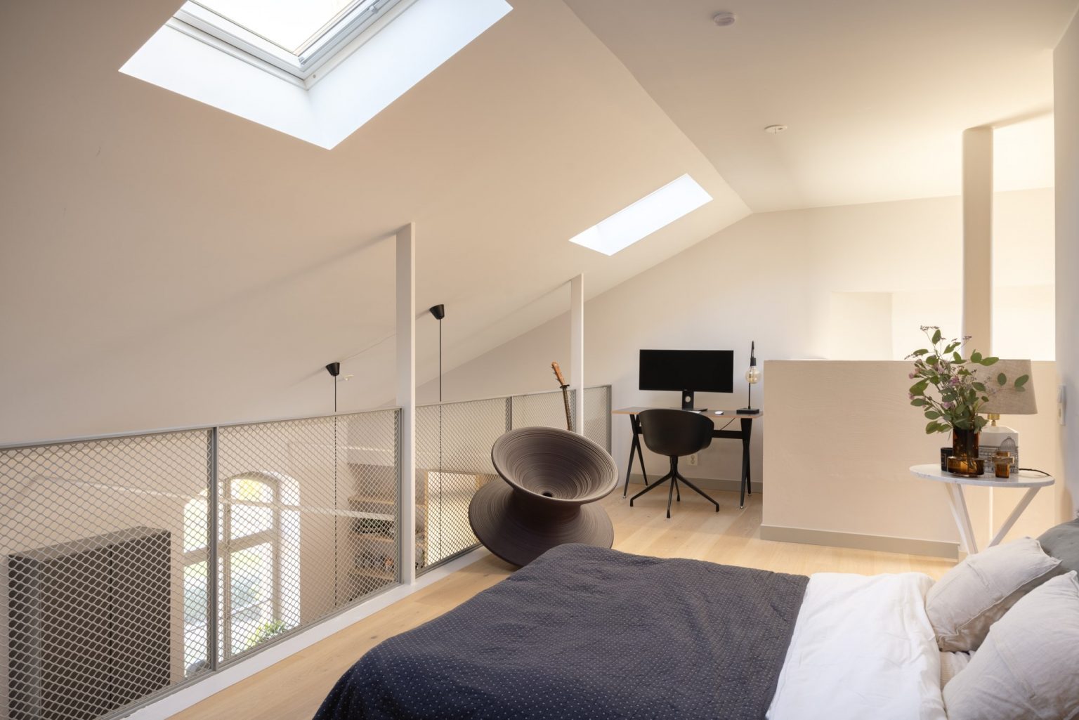 chambre sur mezzanine avec velux