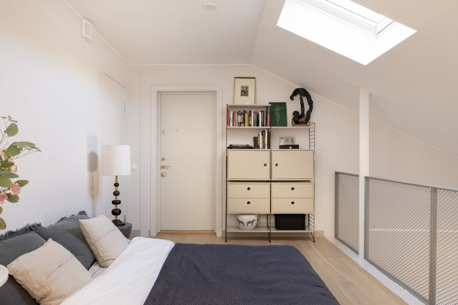 chambre sur mezzanine avec velux