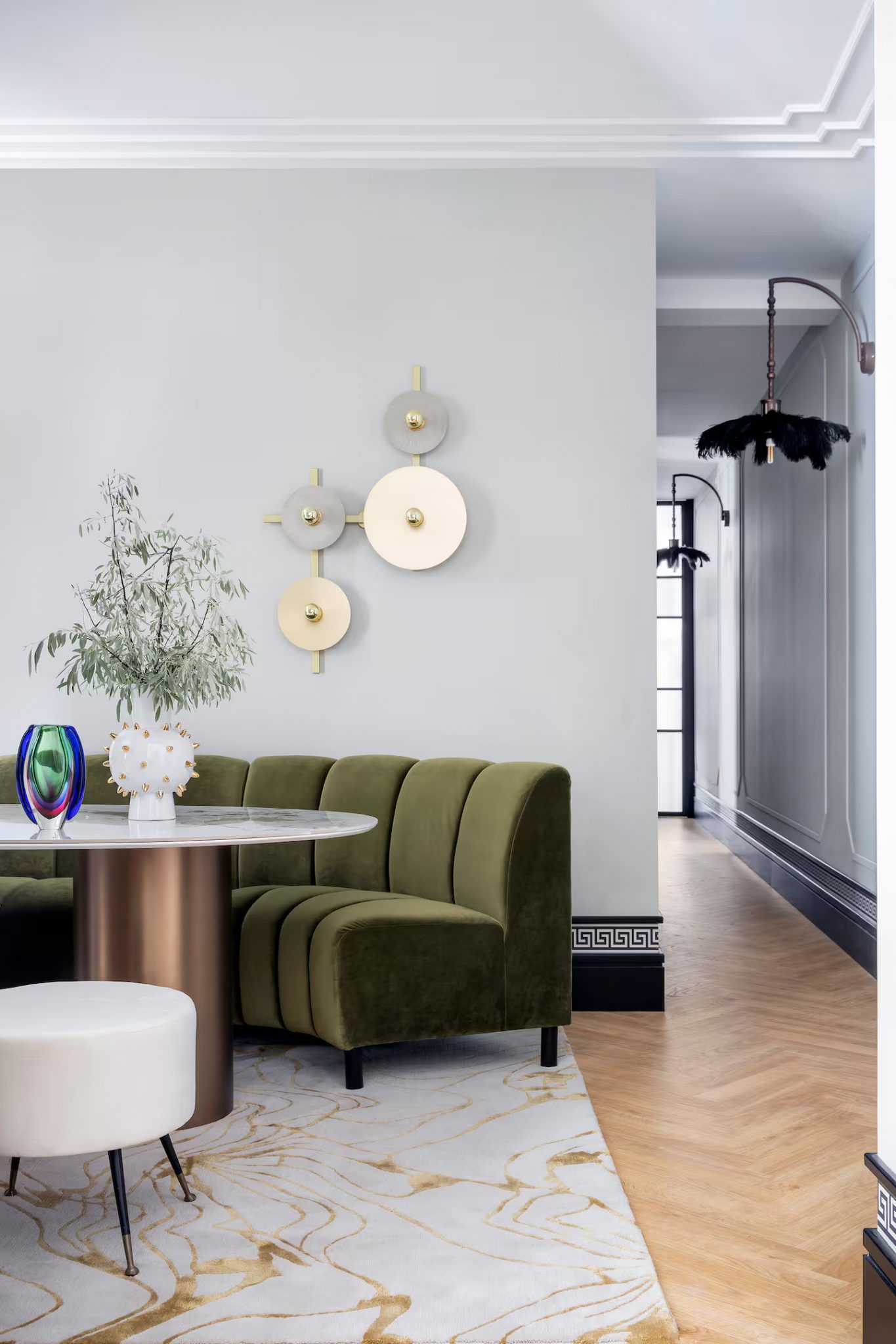 salon appartement luxueux design Madrid décoration classique chic