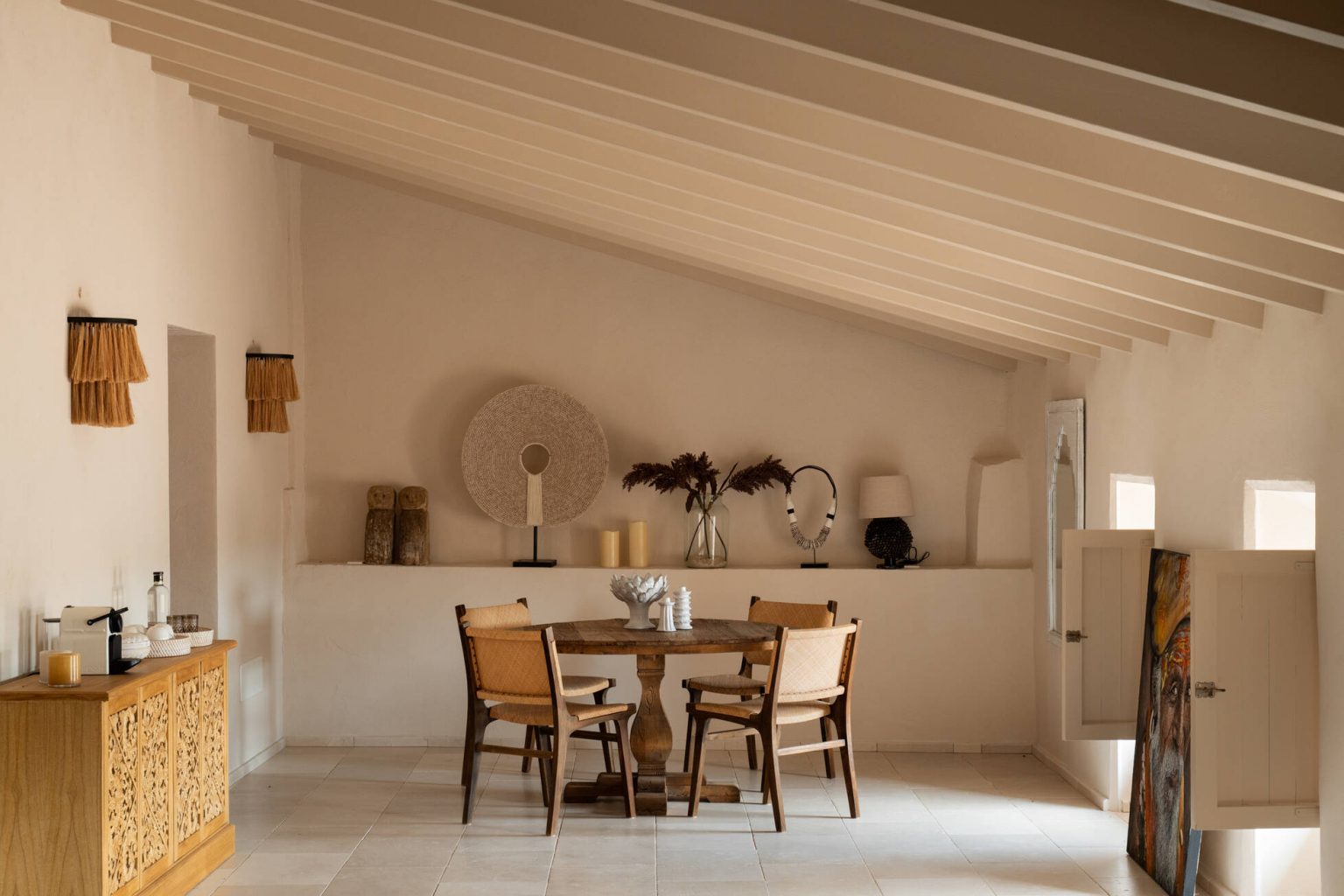 salle à manger décoration contemporaine maison Majorque