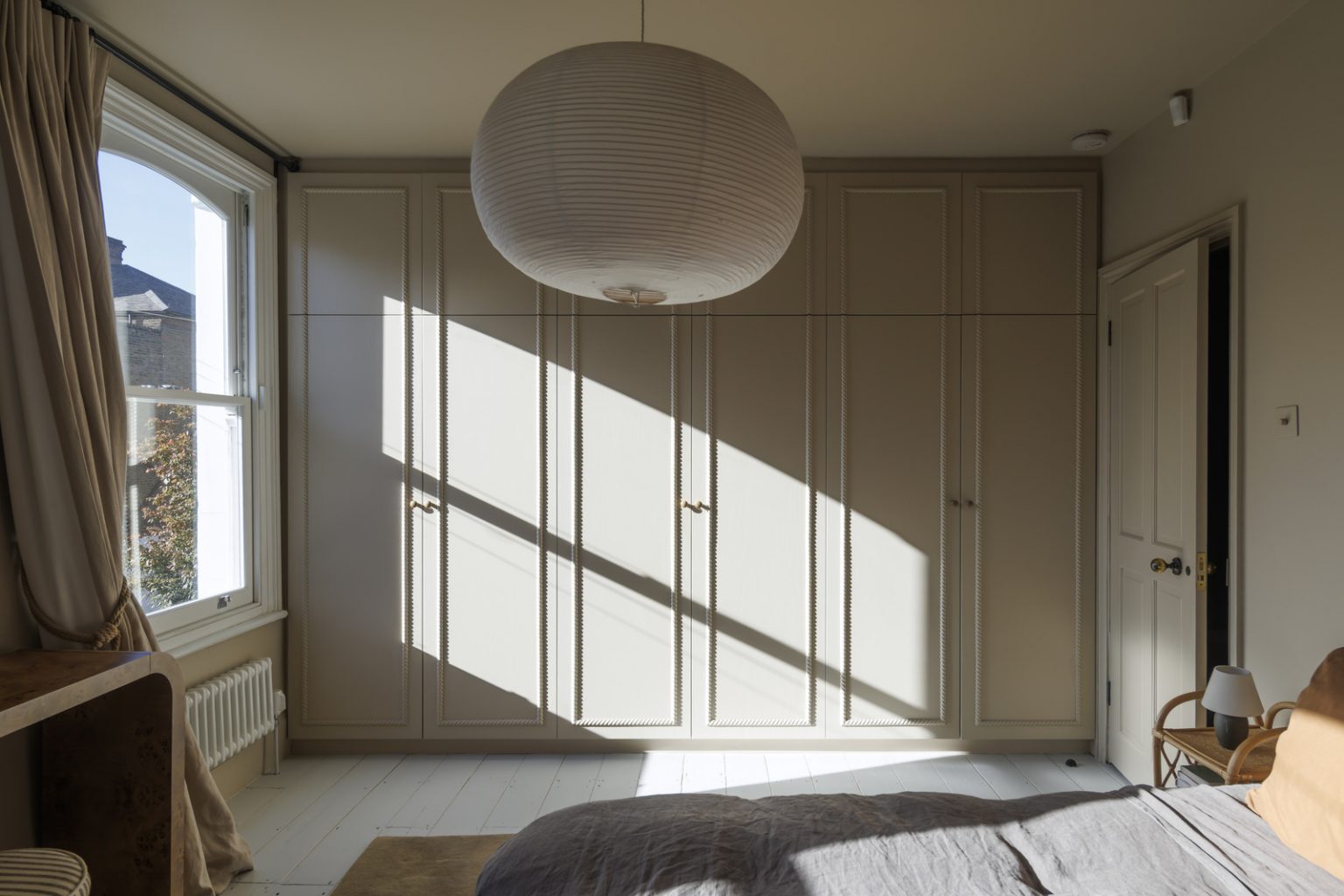chambre avec placard maison Londres décoration contemporaine