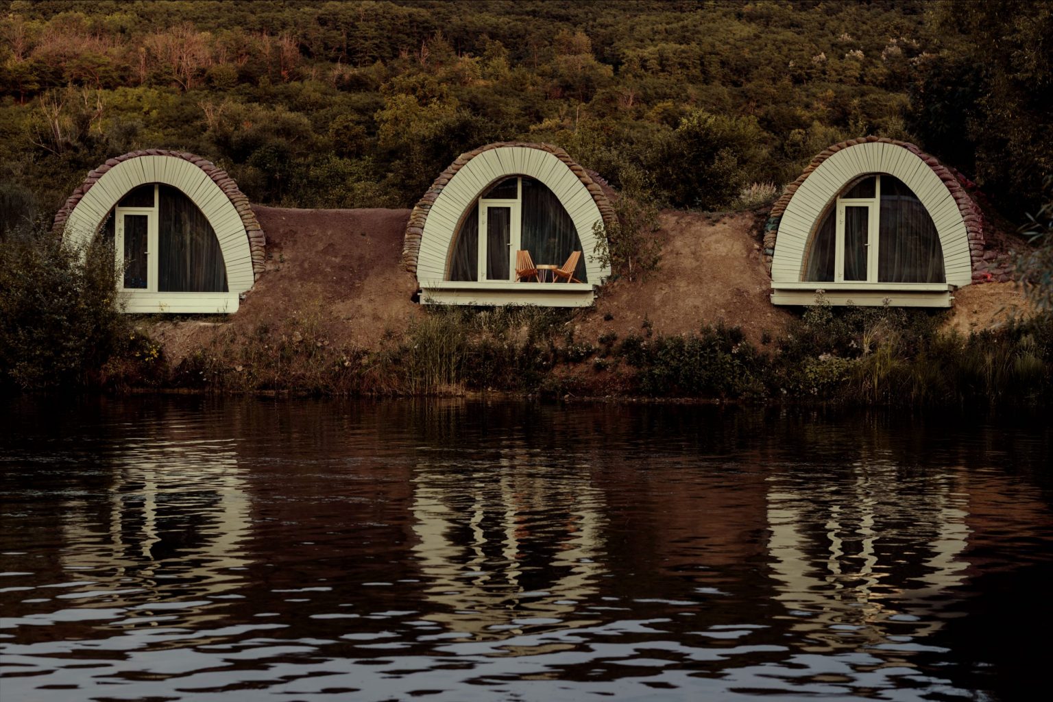 petite maison de 26m2 en Moldavie style cabane Hobbit