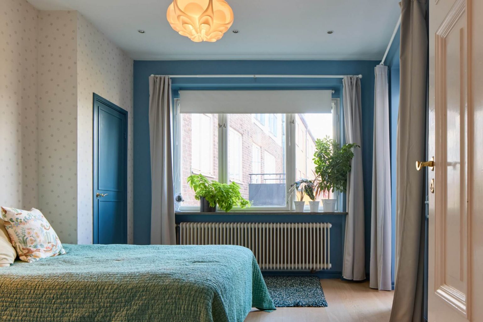 chambre ado mur bleu