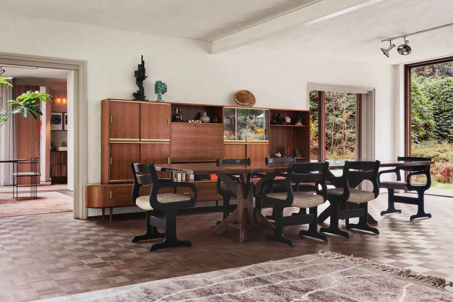 salle à manger maison contemporaine Pays-Bas décoration mid-century