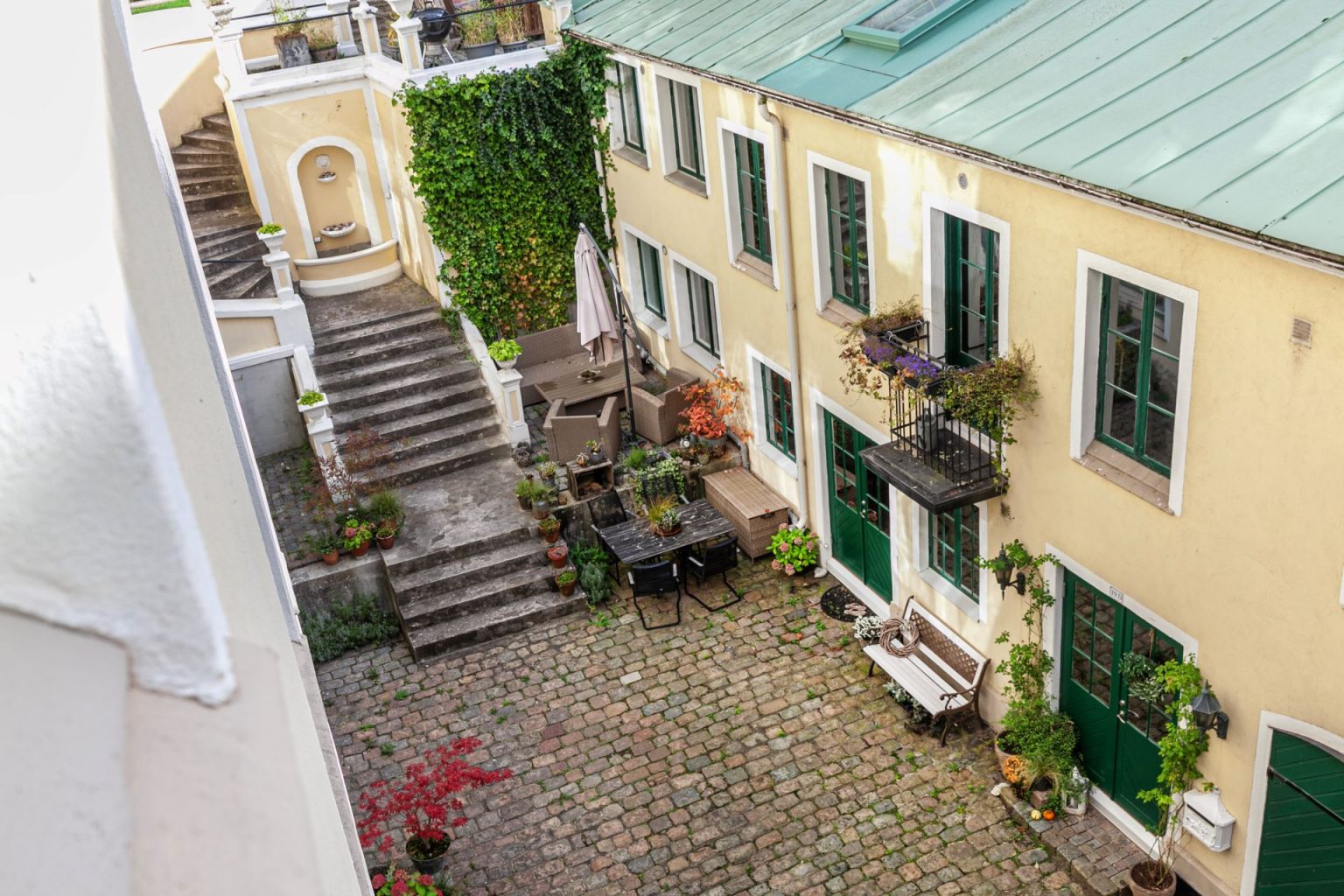 cour immeuble Suédois