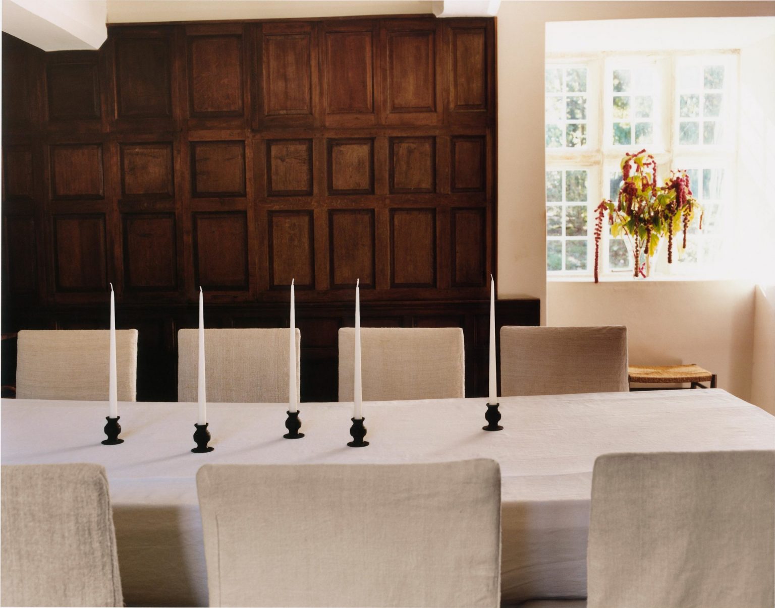salle à manger décoration rustique chic Autumn Stories par Zara Home dans manoir Pays de Galles