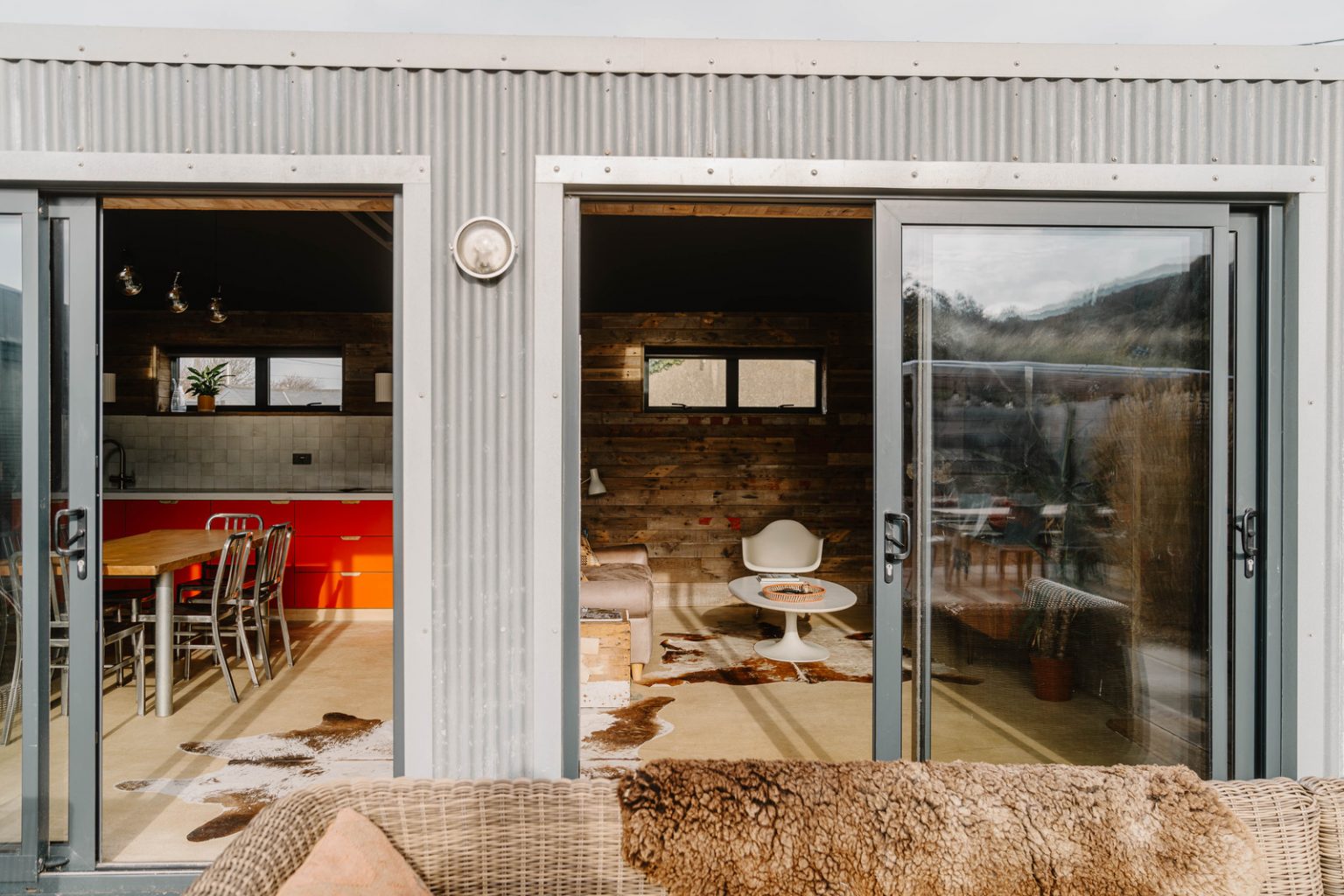 maison de plage 62m2 Camber Sands façade tôle acier