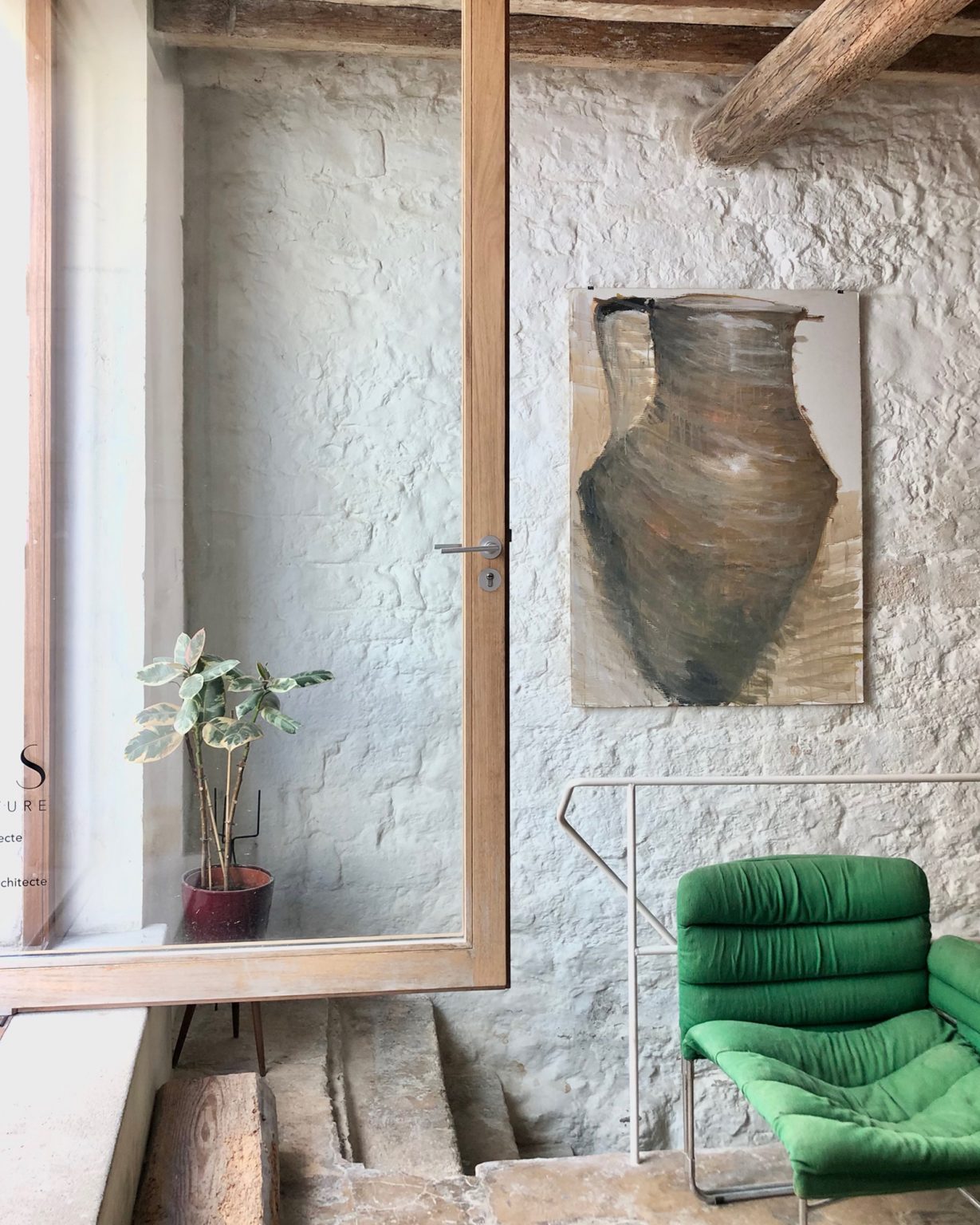 salon maison de ville ancienne rénovée Arles