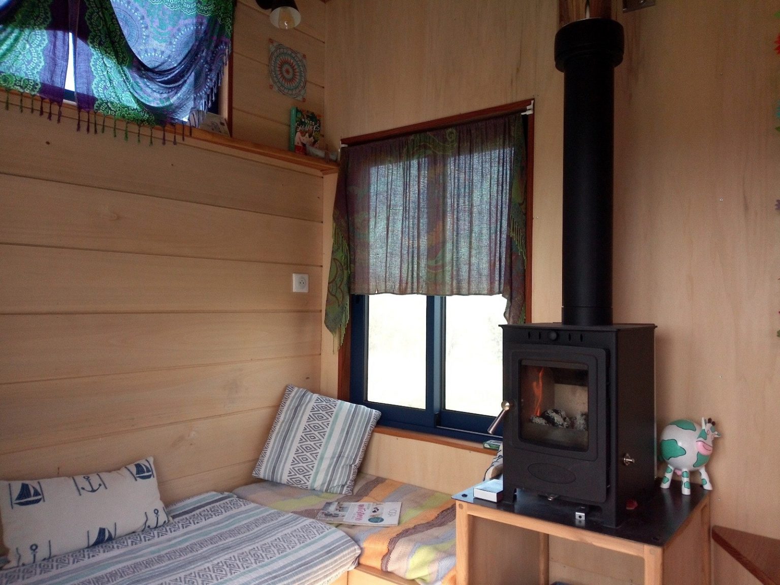 intérieur mini maison mobile 15m2 par Atelier Bois d'ici