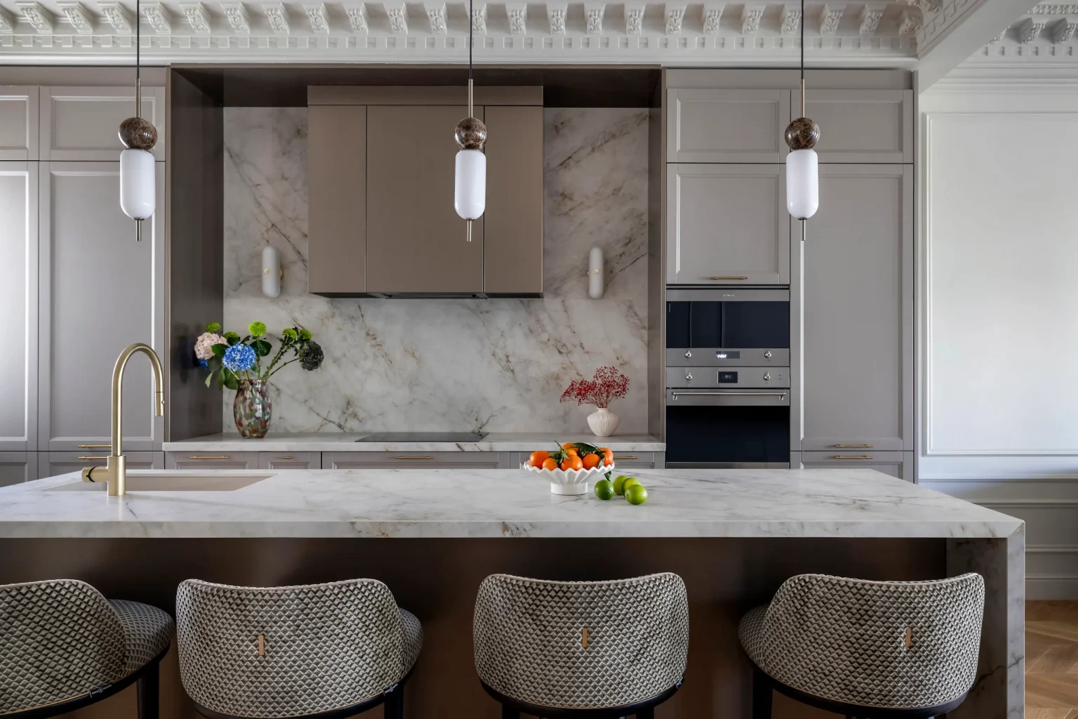 cuisine ouverte décoration classique chic et contemporaine