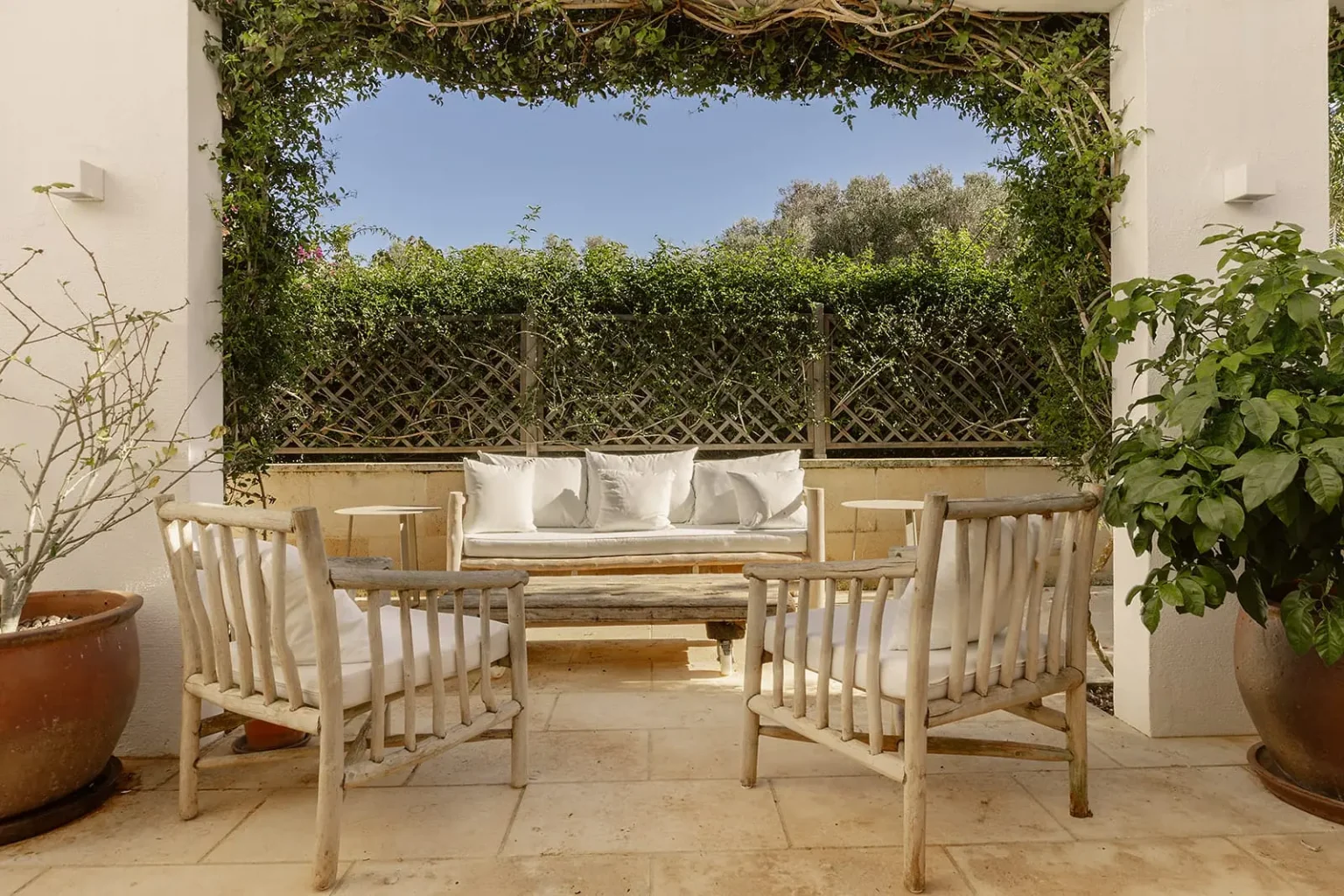 terrasse avec salon maison Minorque avec piscine Can Bia