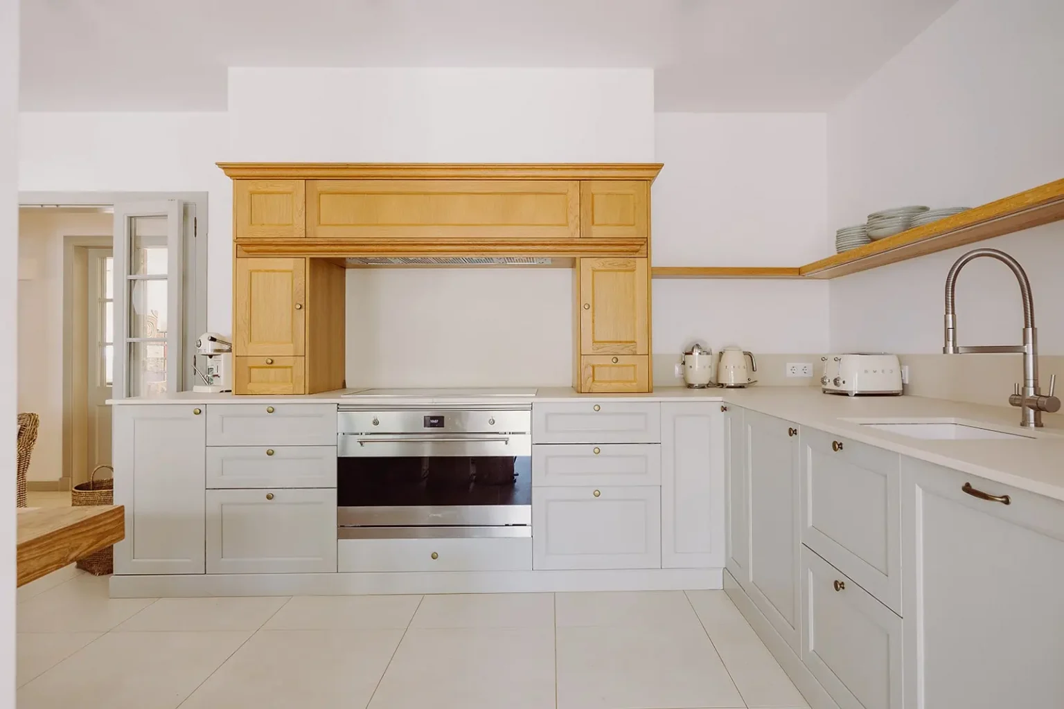 cuisine style shaker maison Minorque avec piscine Can Bia