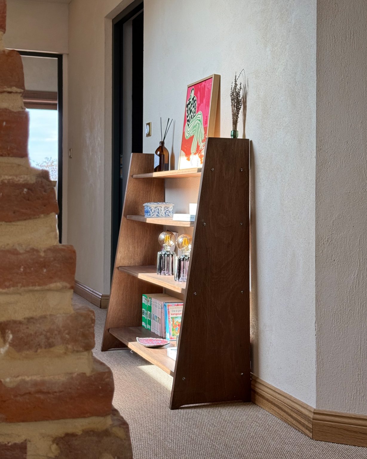 palier décoration rustique chic maison ancienne rénovée à colombages en Normandie le Clos du Haut