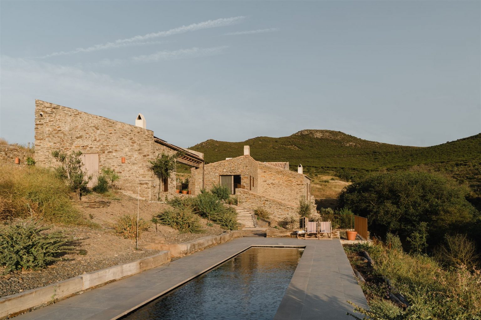 maison en pierres rénovée ancienne masia près de Cadaquès