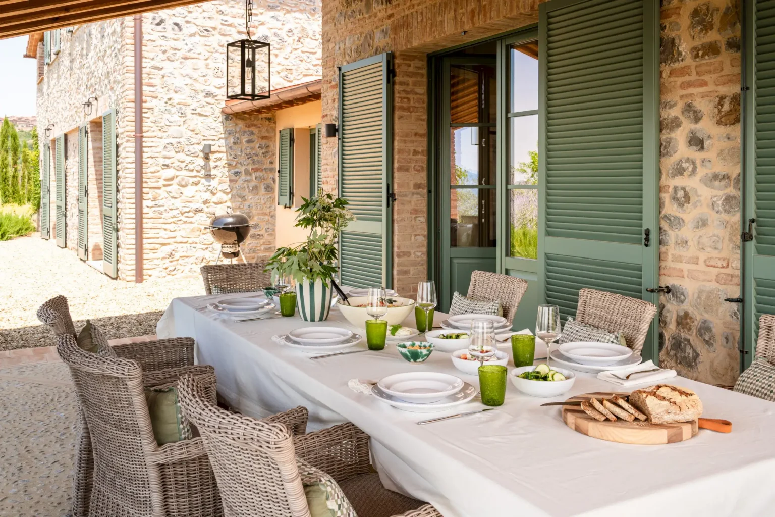 terrasse maison en pierres ancienne rénovée Podere Sirolo Italie
