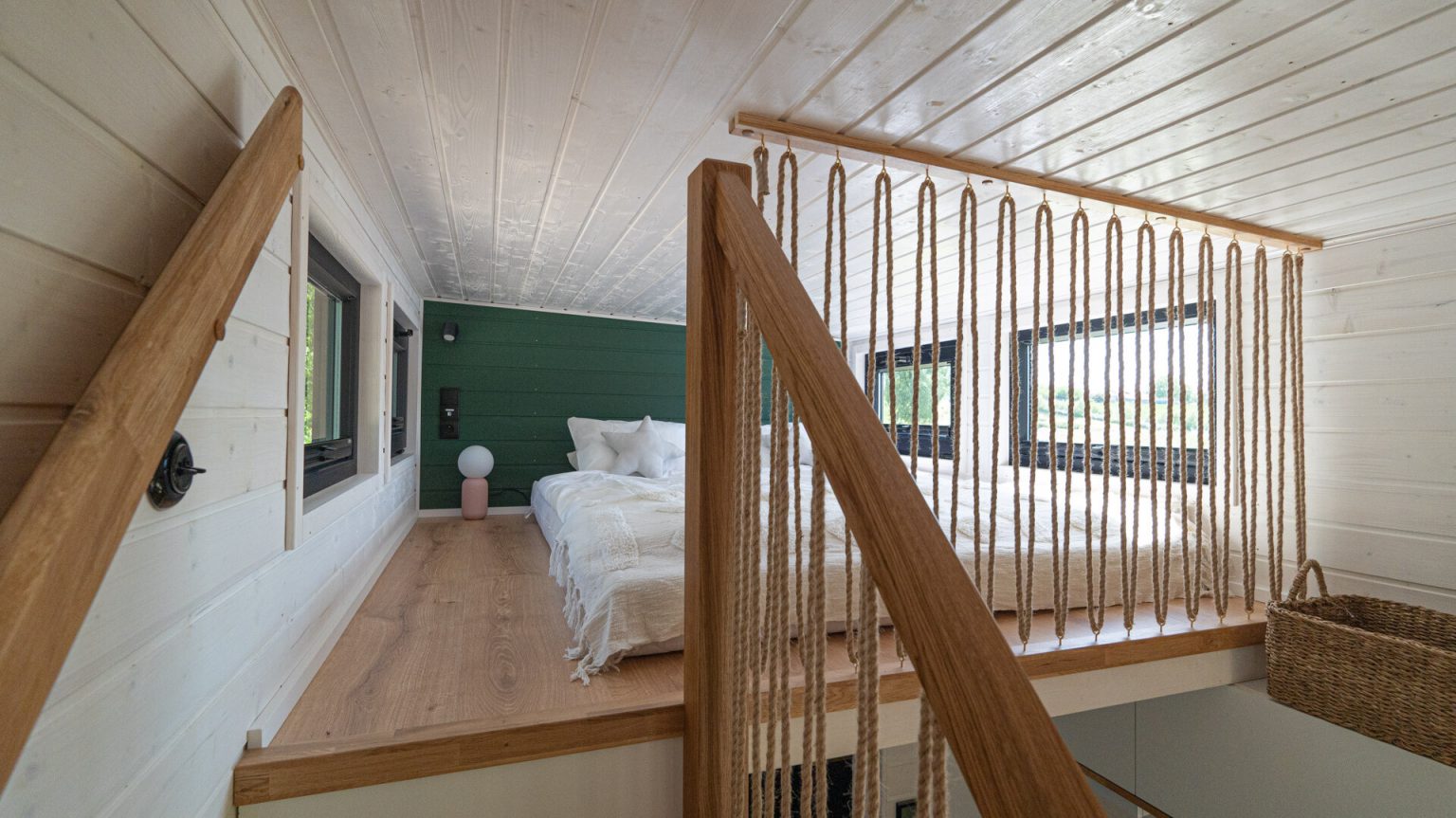 chambre sur mezzanine mini maison mobile par MobiHouse livrable en France