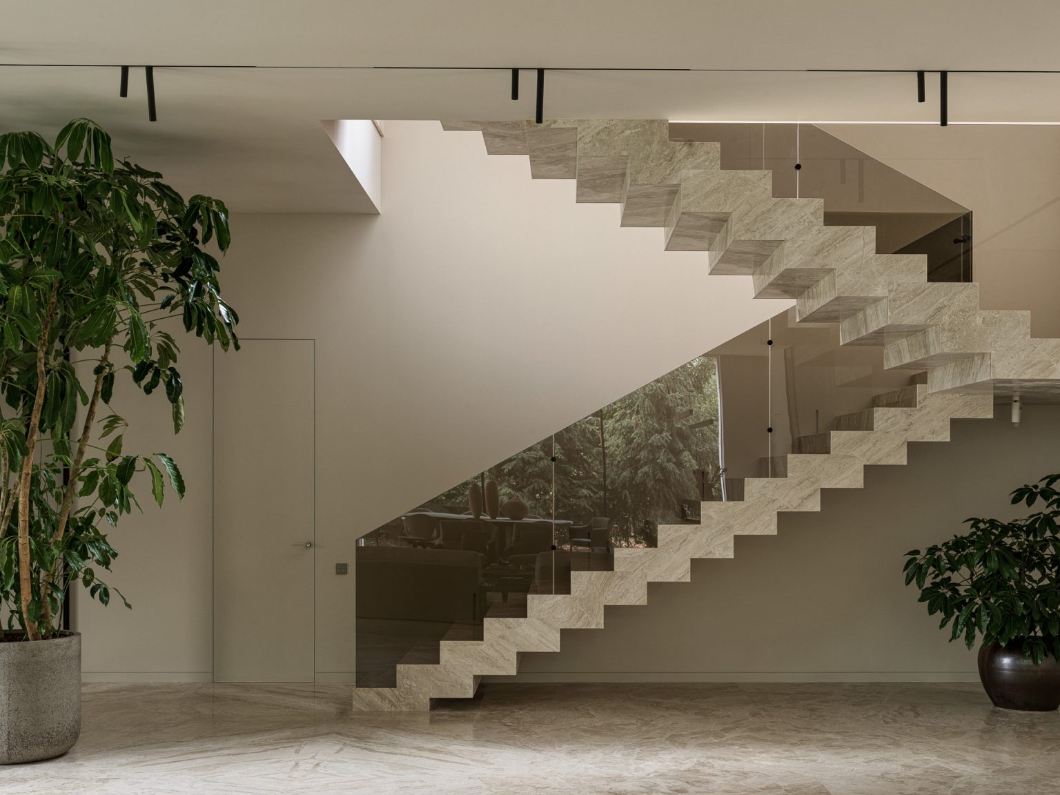 escalier marbre maison architecte