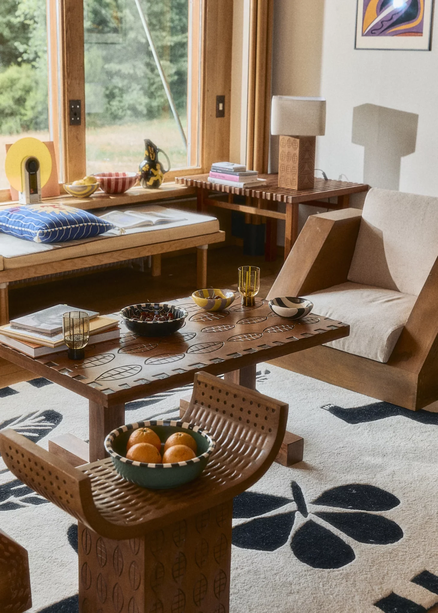 salon avec baie vitrée collaboration Monoprix x Maison Château Rouge