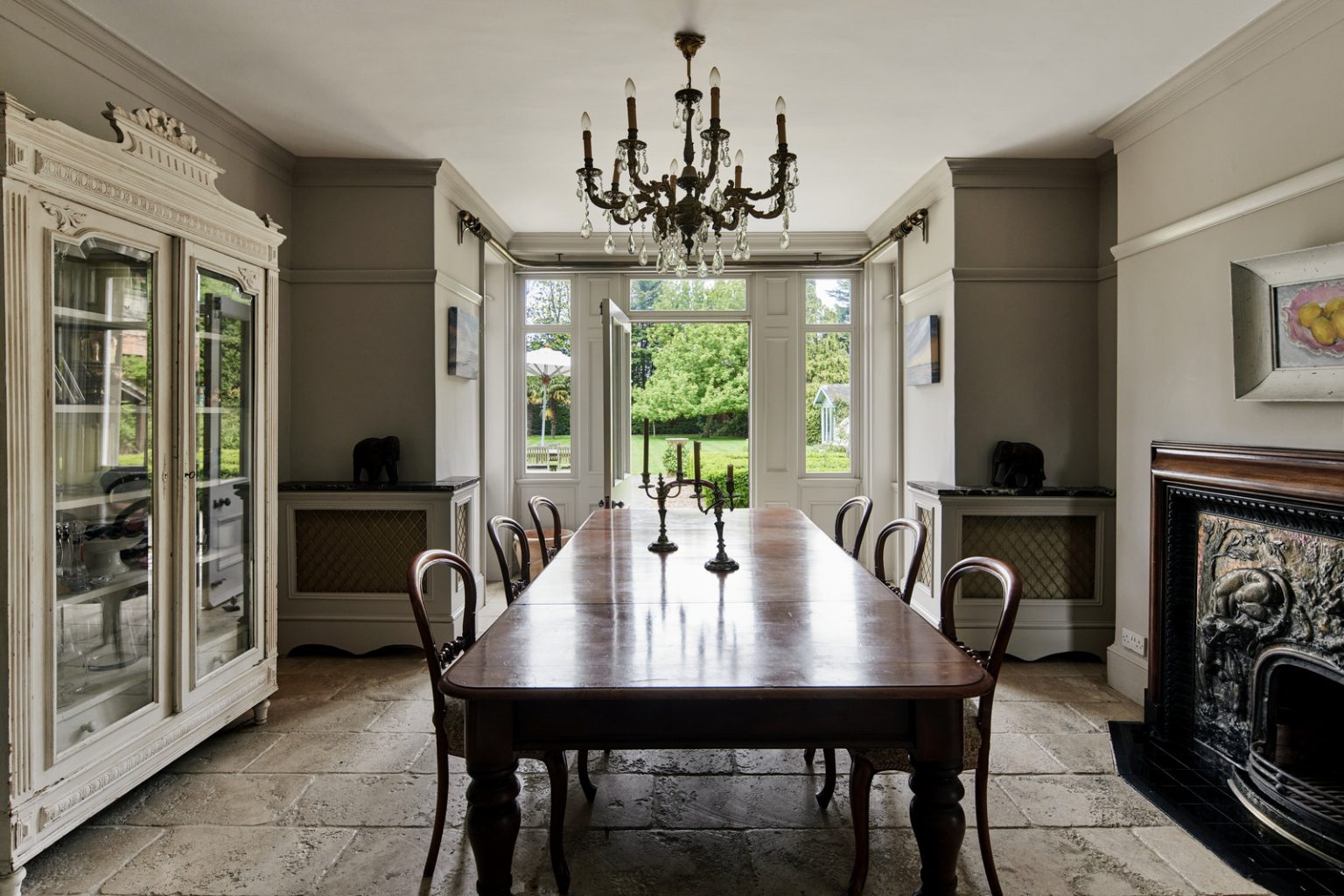 salle à manger maison anglaise décoration classique chic