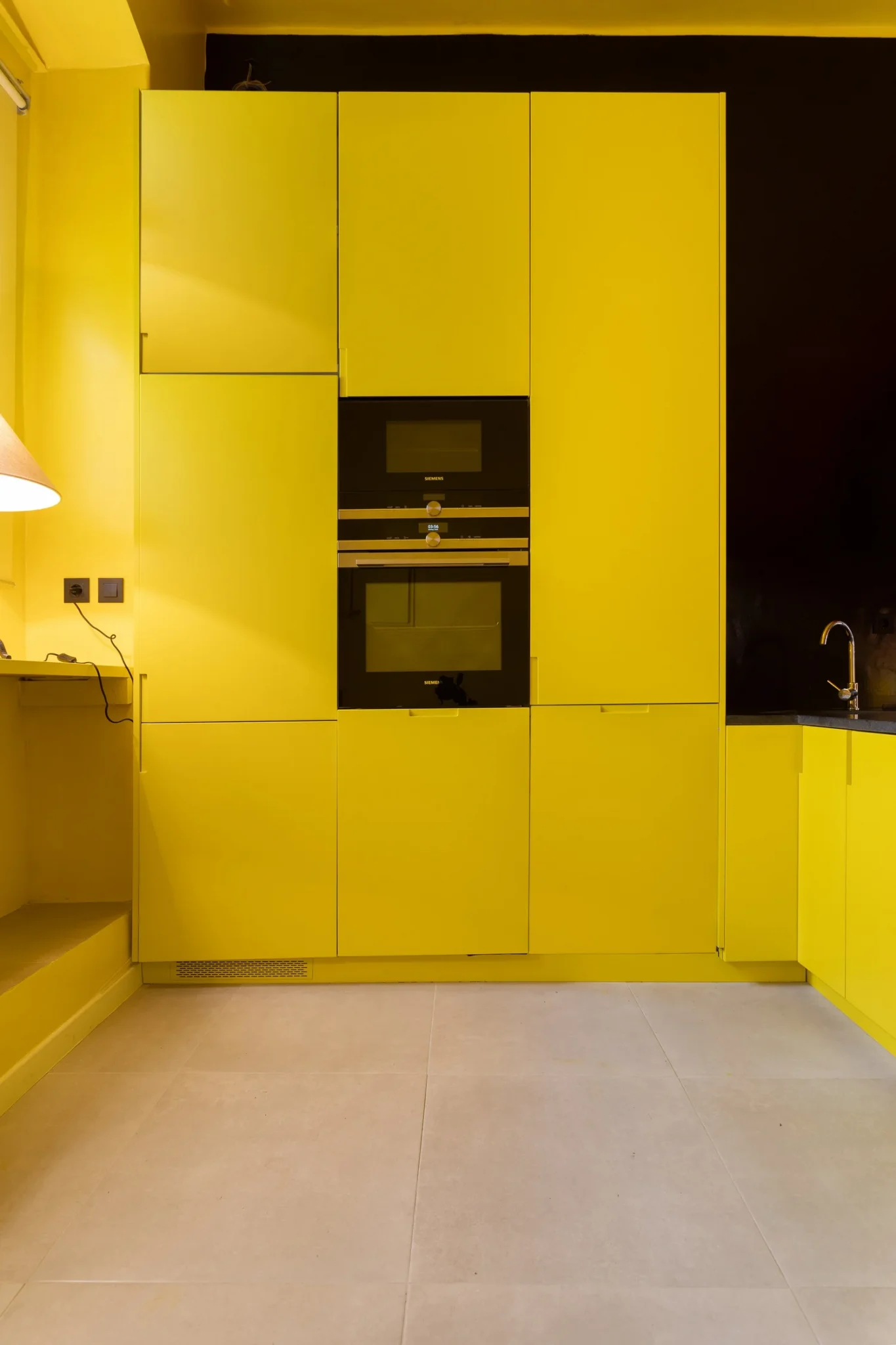 cuisine design décoration contemporaine jaune