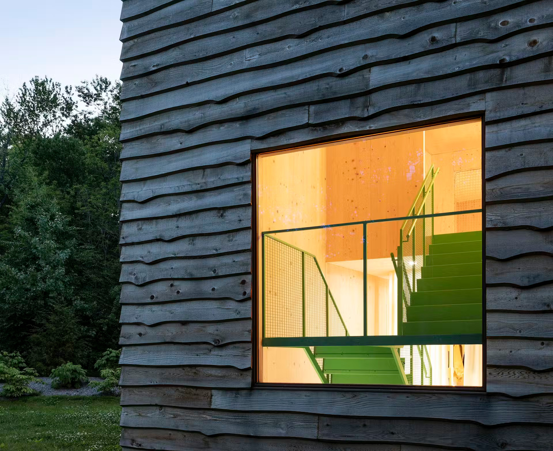 grande maison préfabriquée en bois