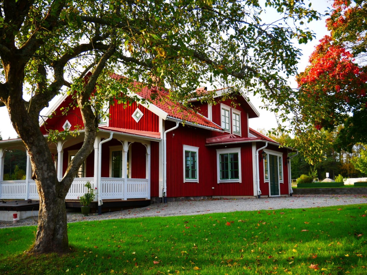 maison rouge Suède