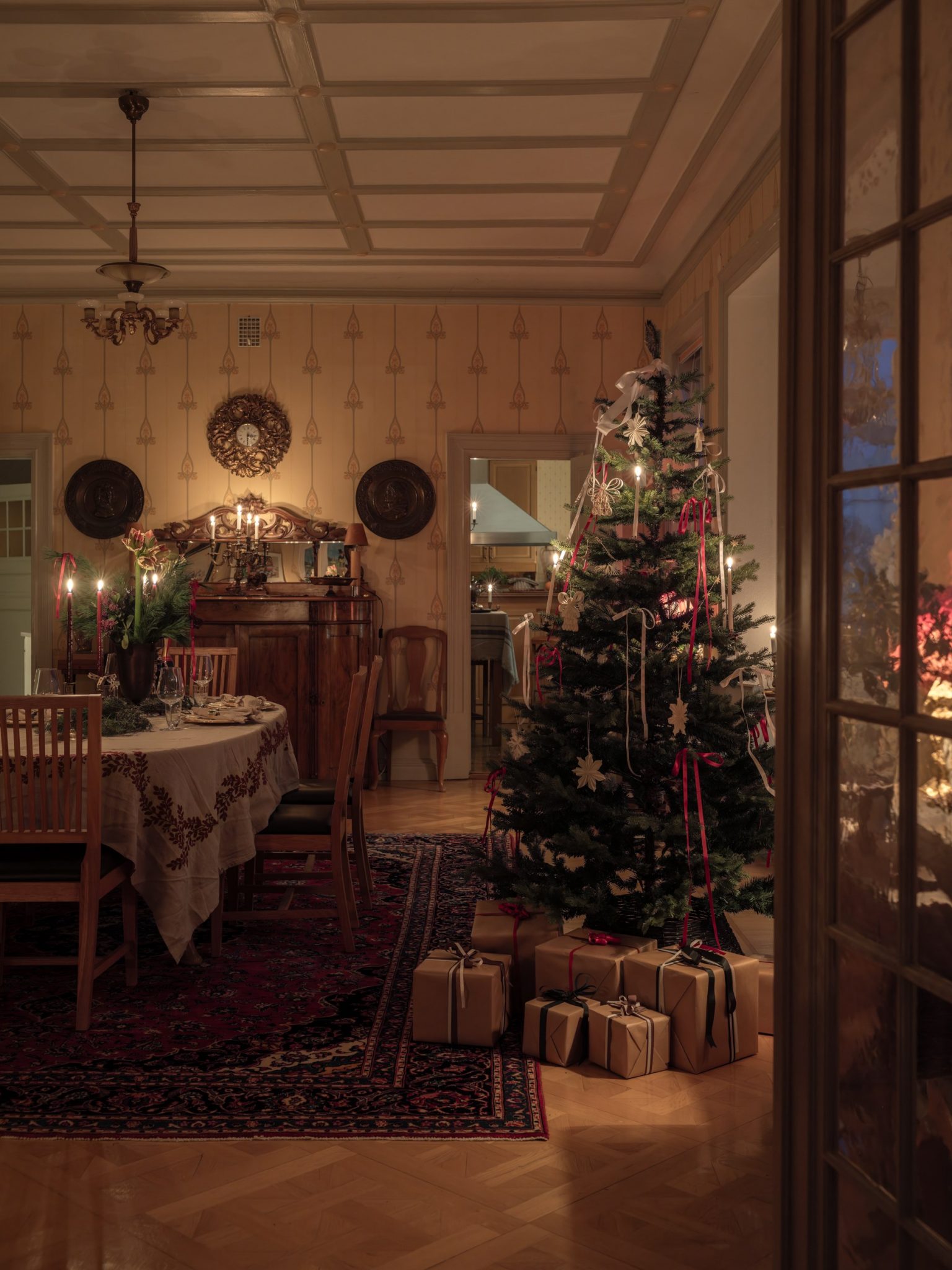 salle à manger décoration classique chic de Noël