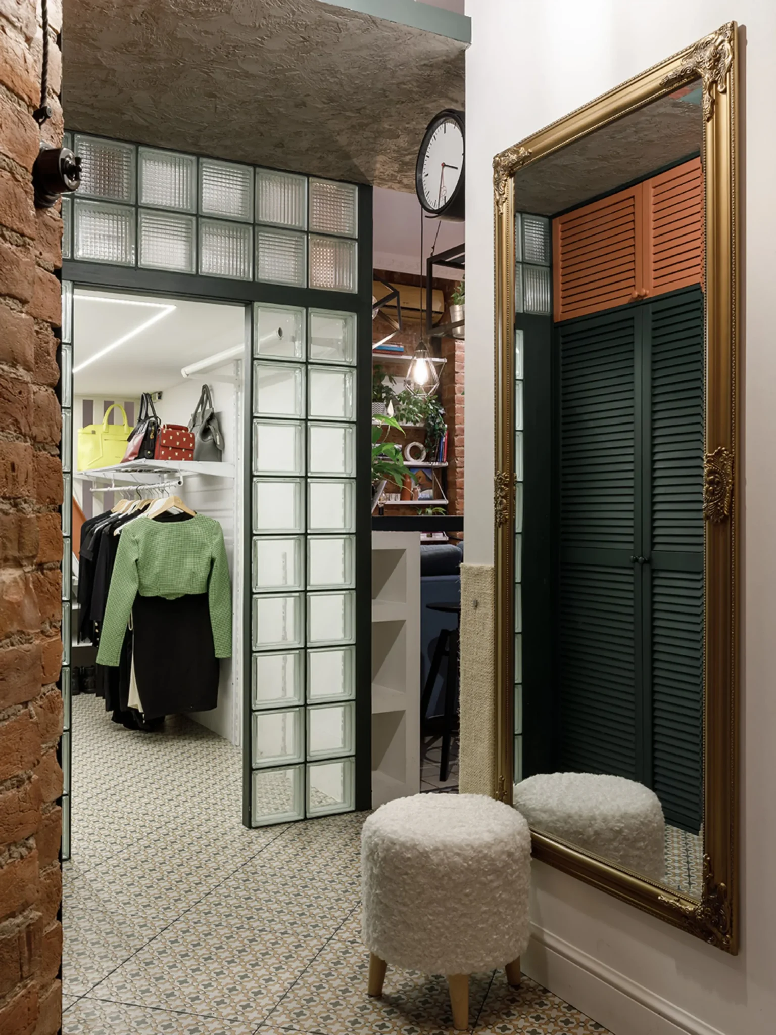 entrée et dressing briques de verre décoration contemporaine studio 38m2