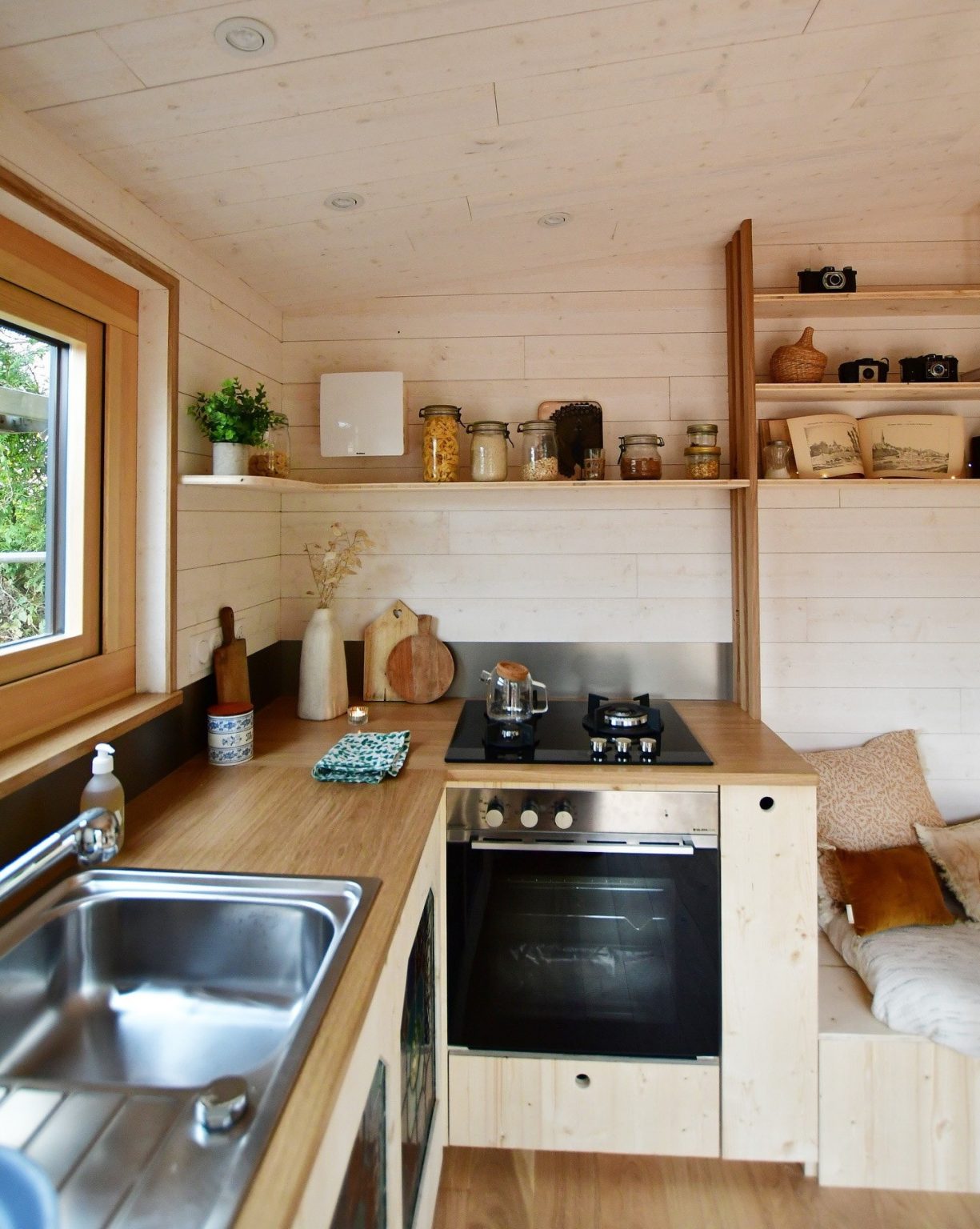cuisine mini maison française de 17m2 La Tiny House