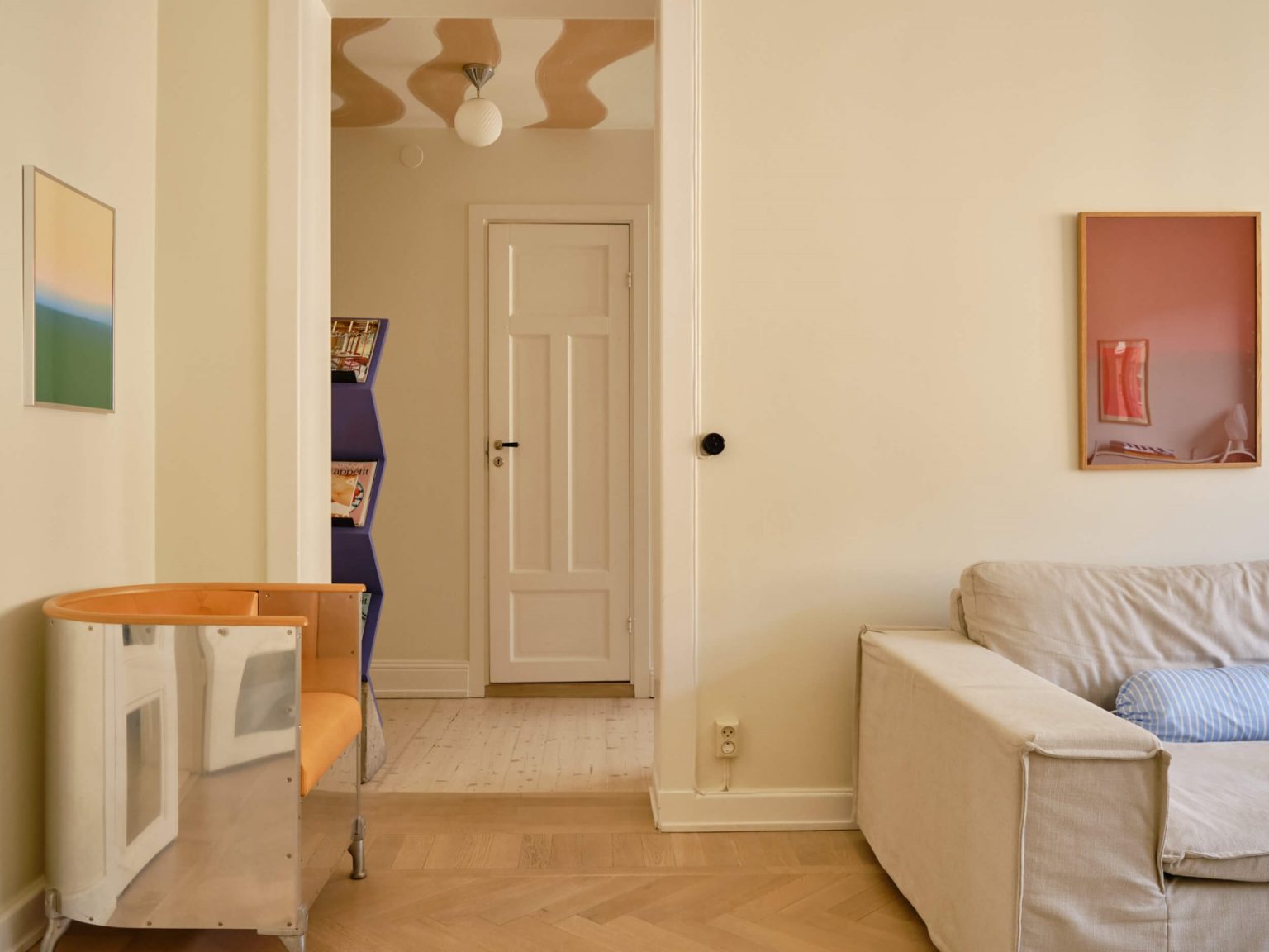 salon décoration scandinave appartement ancien Stockholm