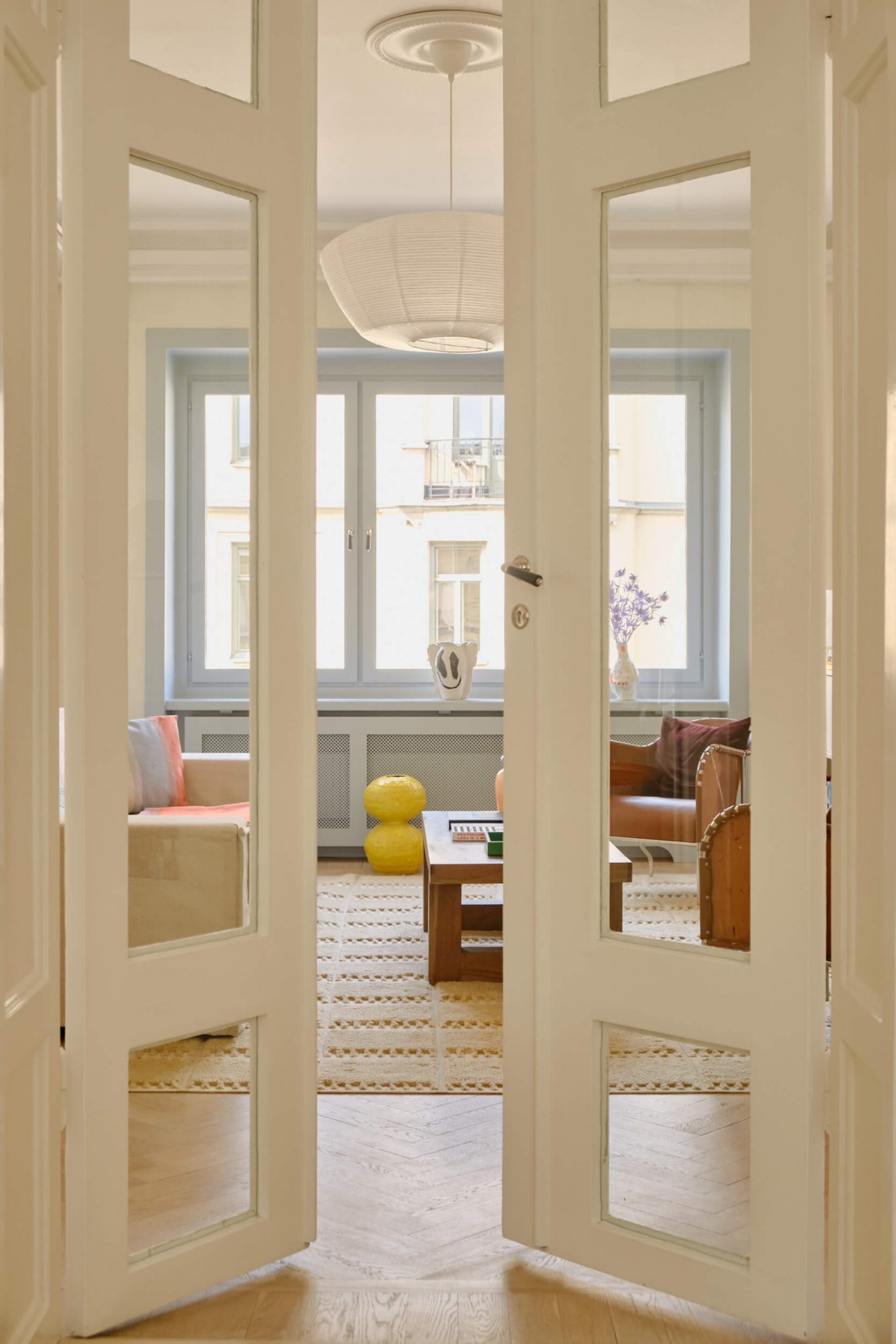 salon décoration scandinave appartement ancien Stockholm