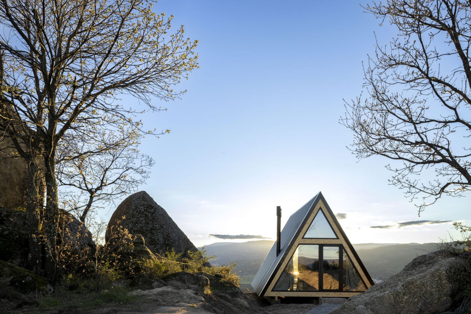 petite maison A-Frame au Portugal The Vagar Country House