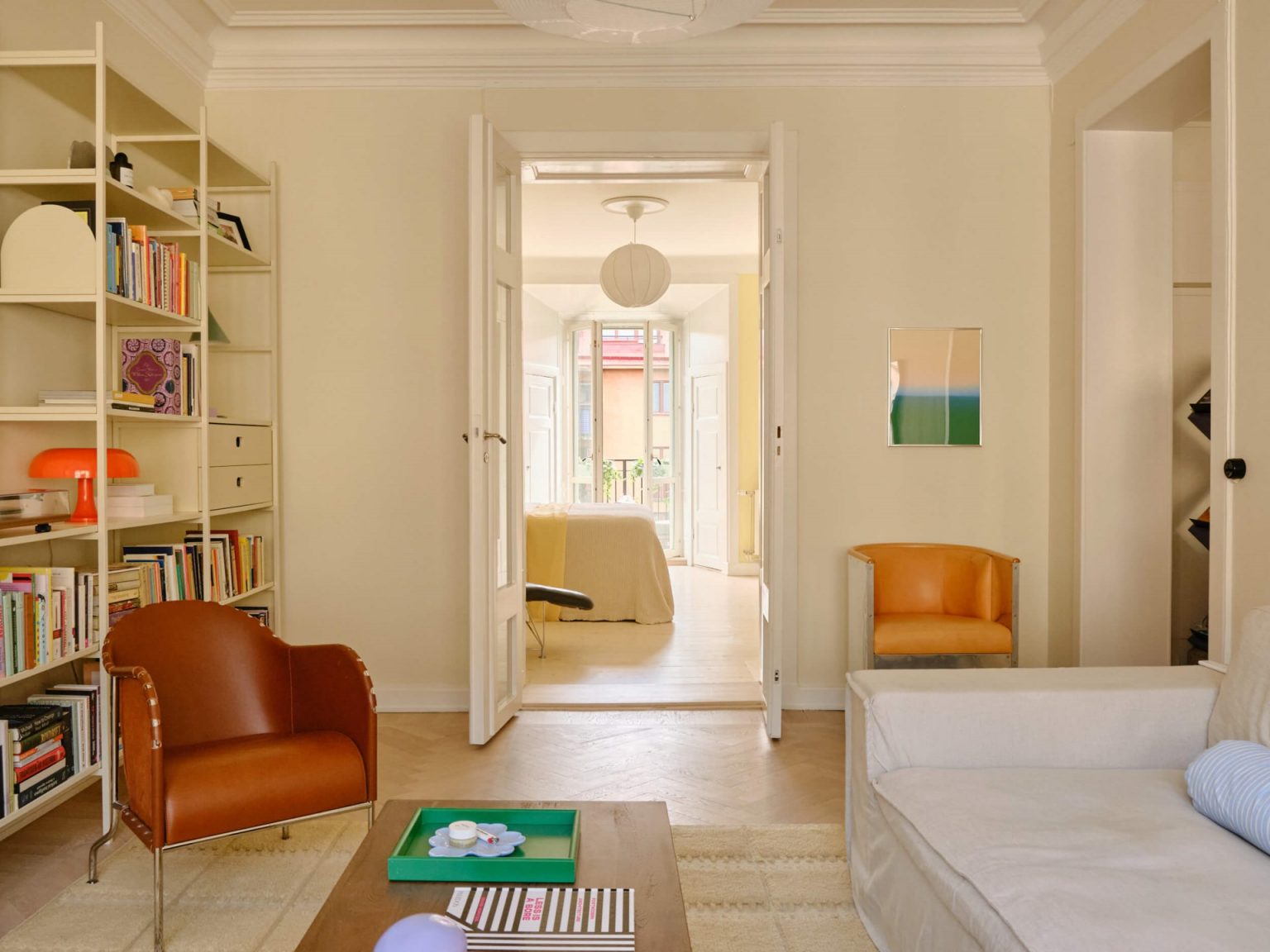 salon décoration scandinave appartement ancien Stockholm