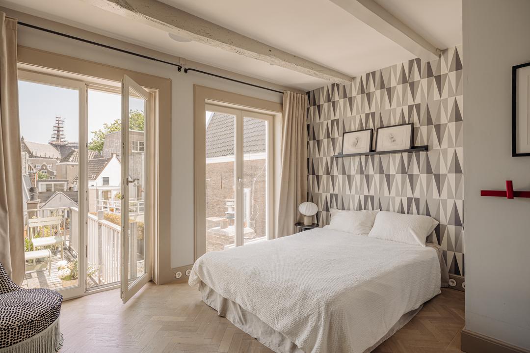 chambre décoration classique chic appartement en triplex de 130m2 Amsterdam par Büro Kif chambre décoration classique chic appartement en triplex de 130m2 Amsterdam par Büro Kif