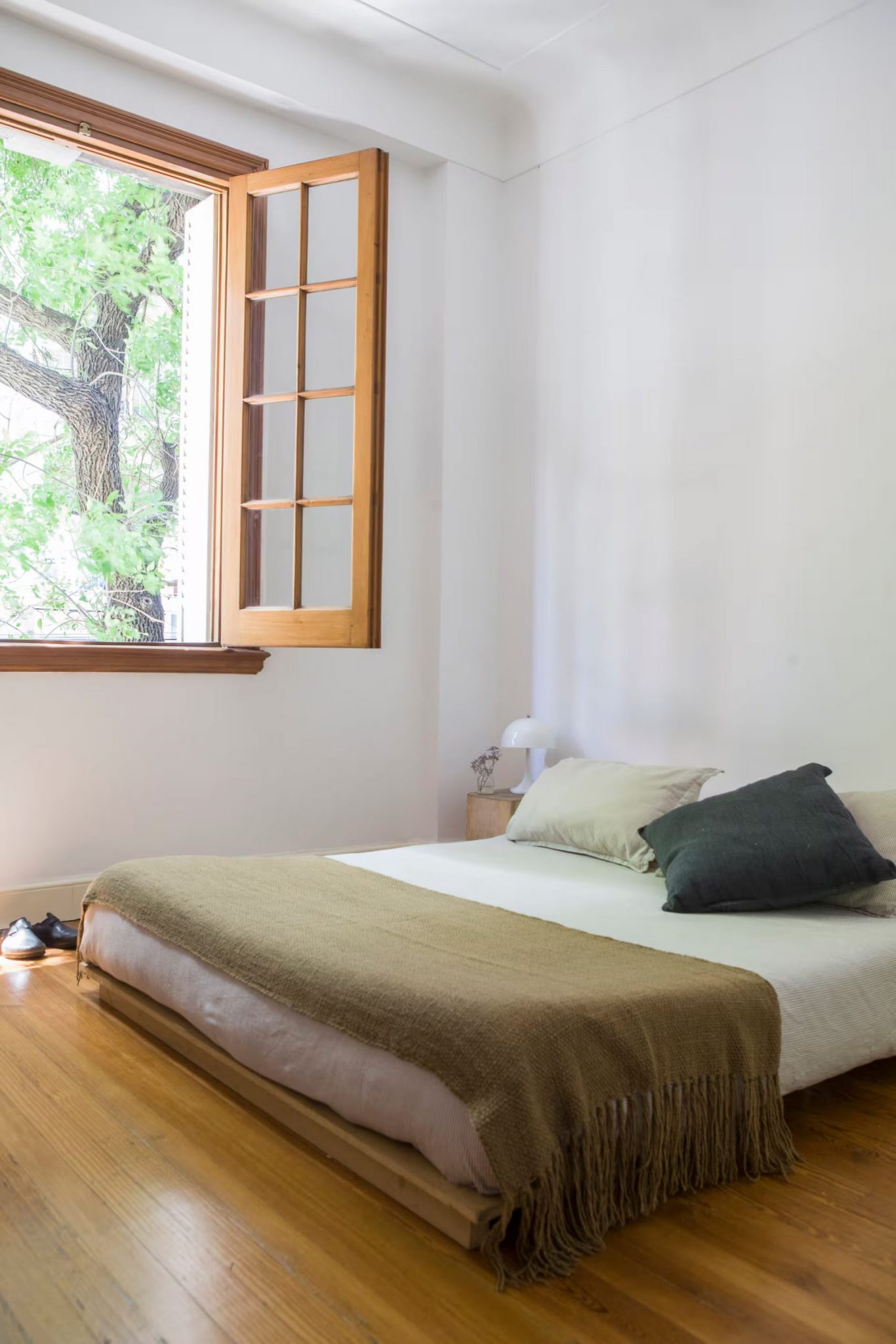 chambre minimaliste décoration contemporaine appartement ancien rénové