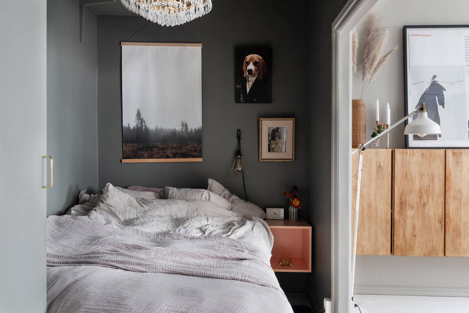 chambre en alcôve petit appartement décoration scandinave