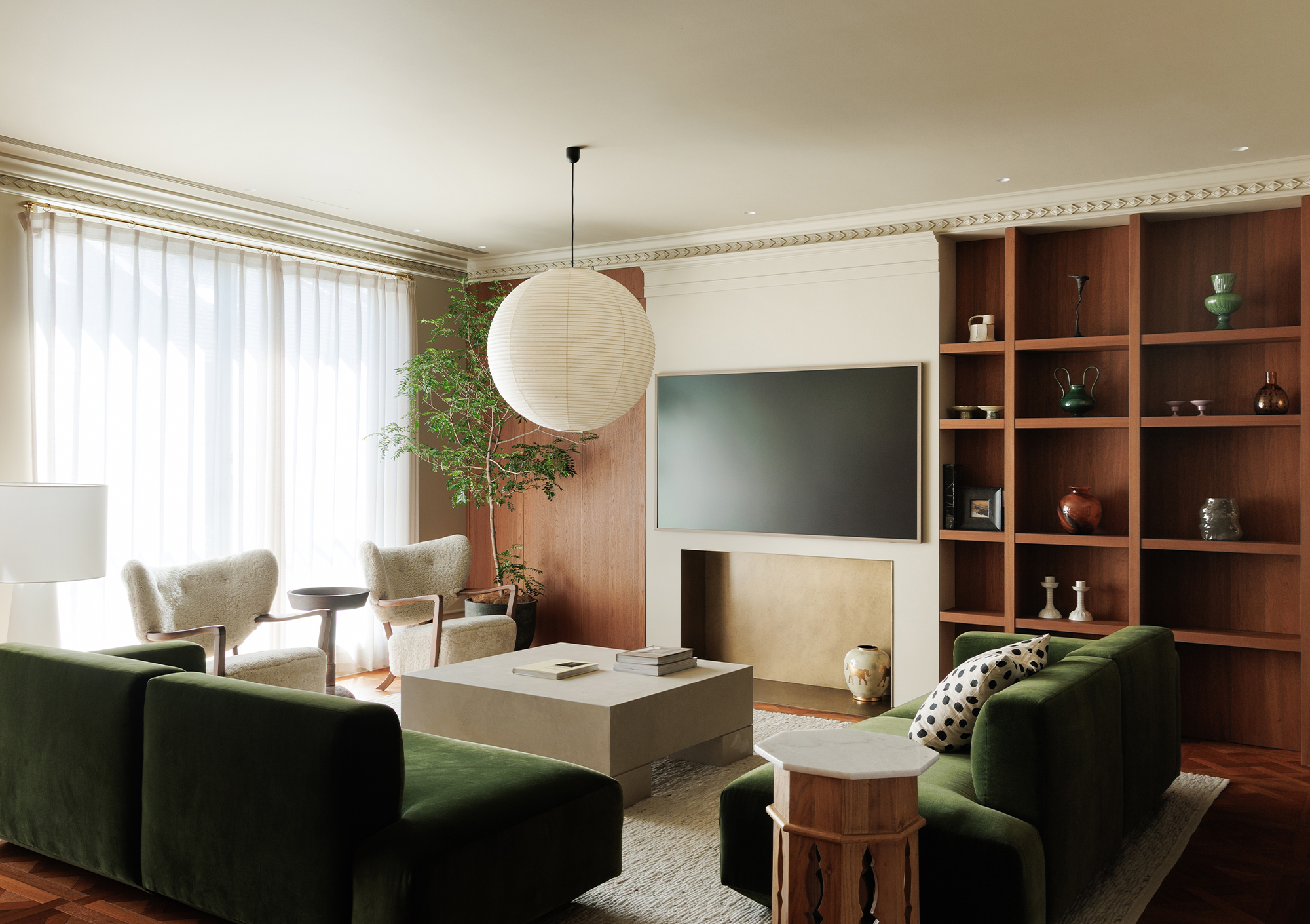 salon avec canapé vert olive décoration contemporaine appartement Pékin salon avec canapé vert olive décoration contemporaine appartement Pékin