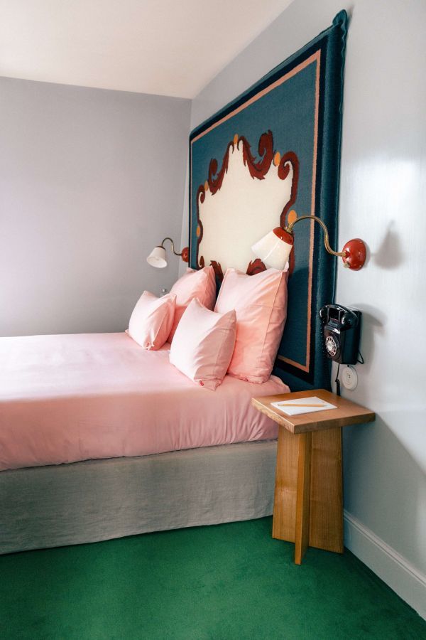 décoration de chambre originale par Beata Heuman Hôtel la Boétie Paris