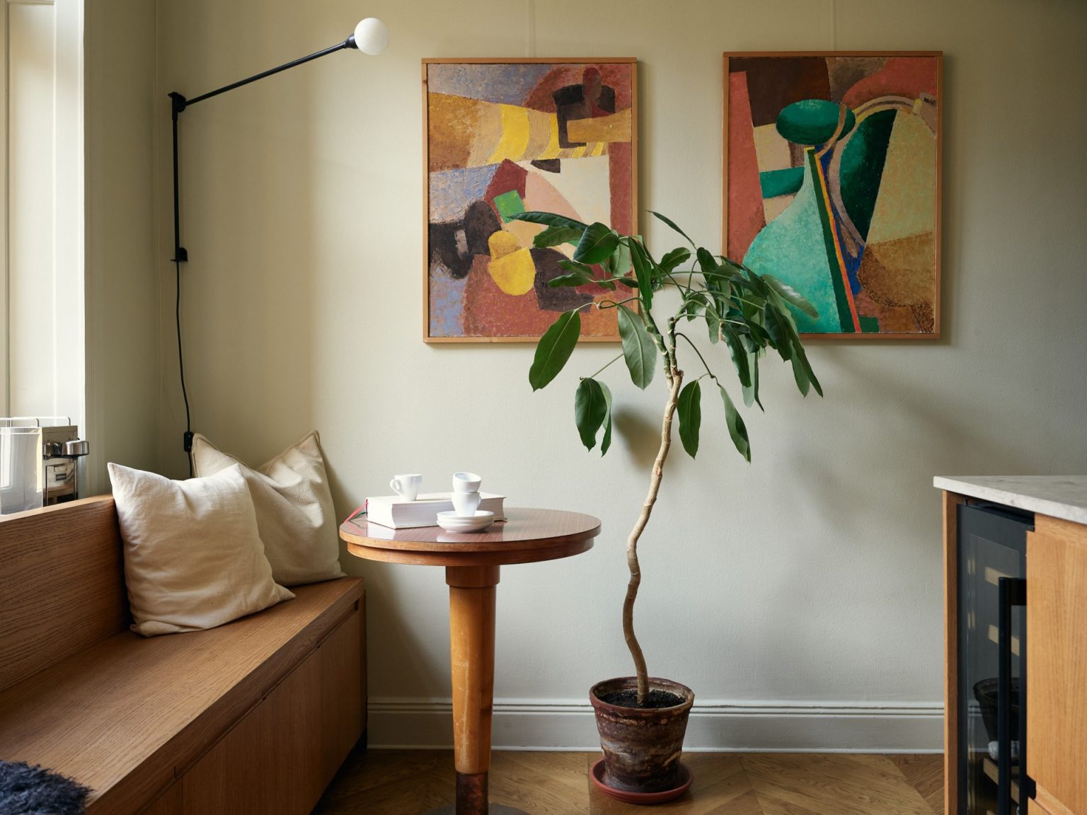 cuisine appartement ancien décoration contemporaine avec coin repas