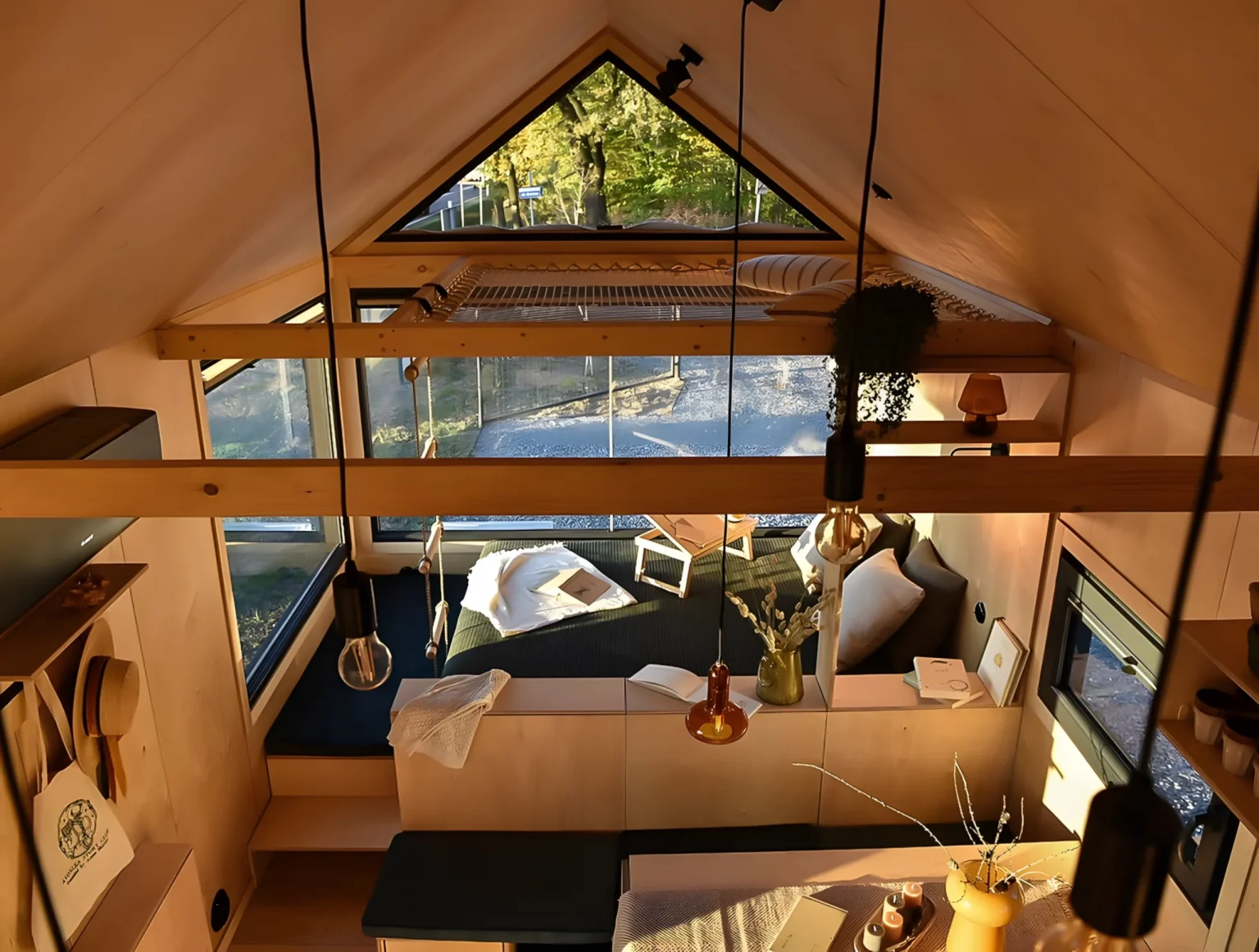 salon et cuisine tiny house 27m2 Julia par Vagabond Haven