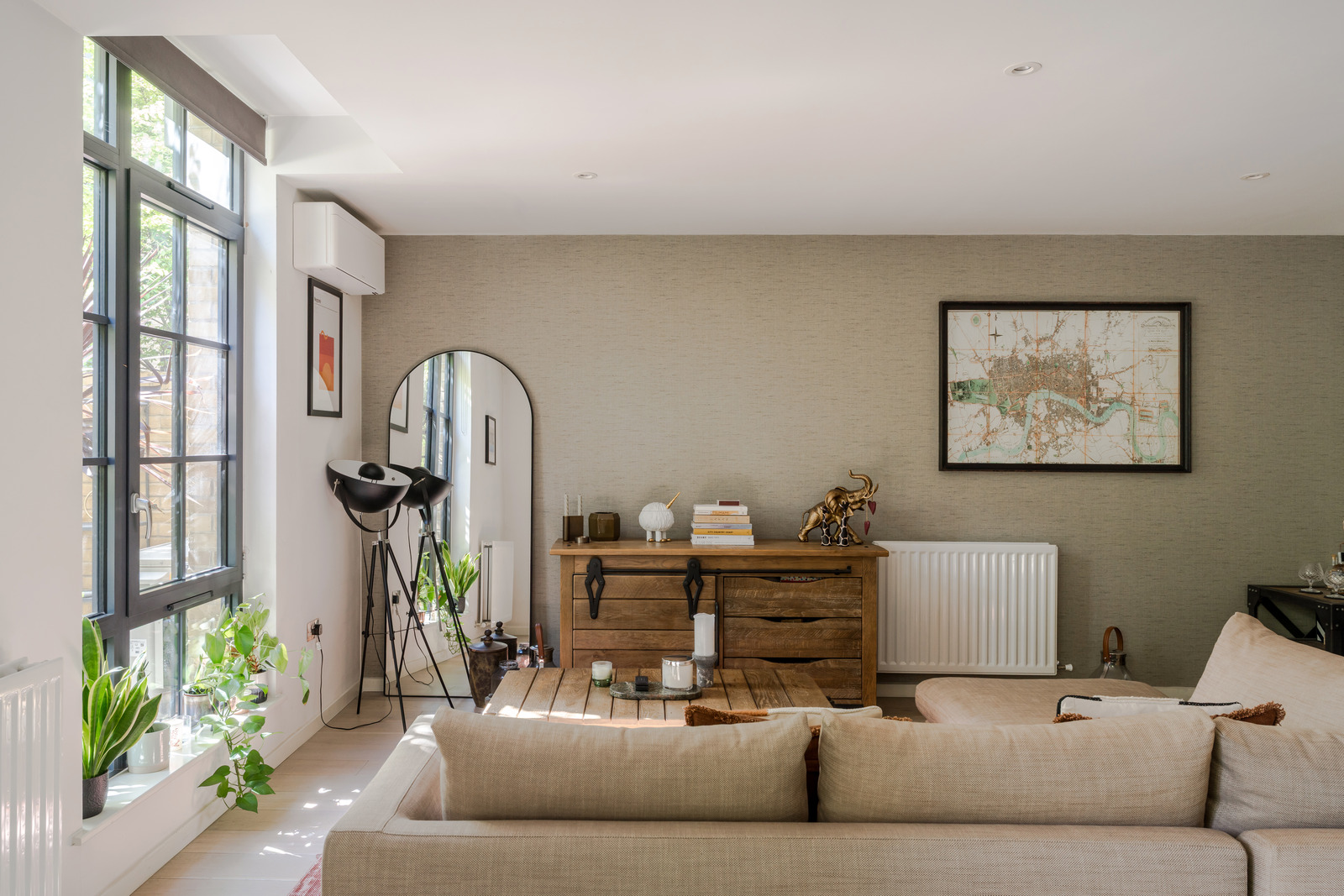 salon décoration contemporaine tons naturels appartement avec terrasse Londres salon décoration contemporaine tons naturels appartement avec terrasse Londres