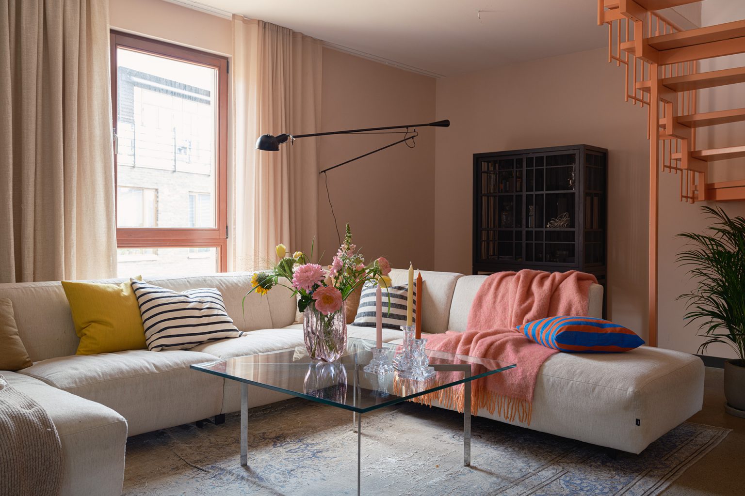 salon décoration design maison de ville moderniste Packhus