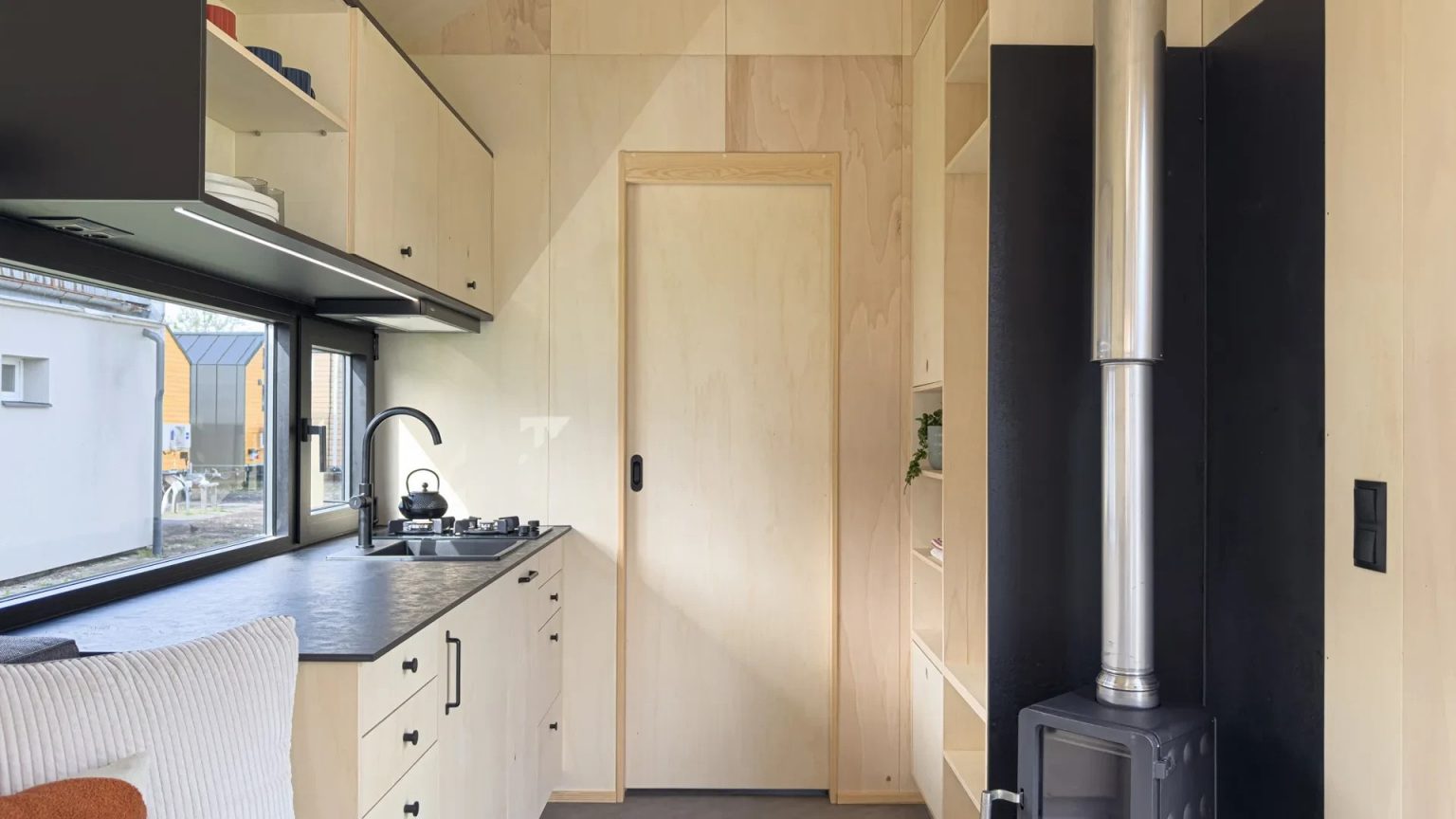 mini maison mobile hors réseau Mobi Freedom de Mobi House