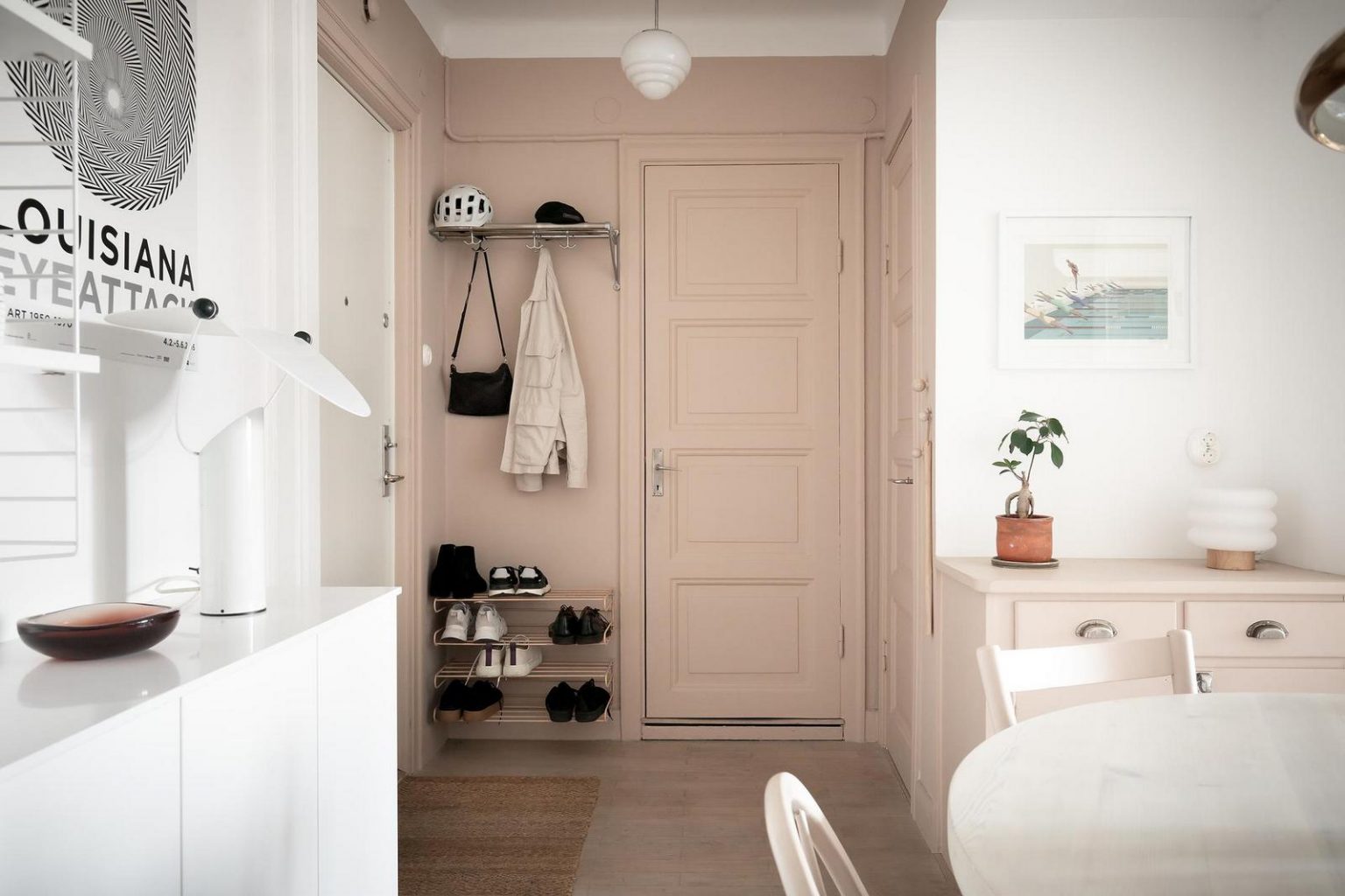 entrée color block rose